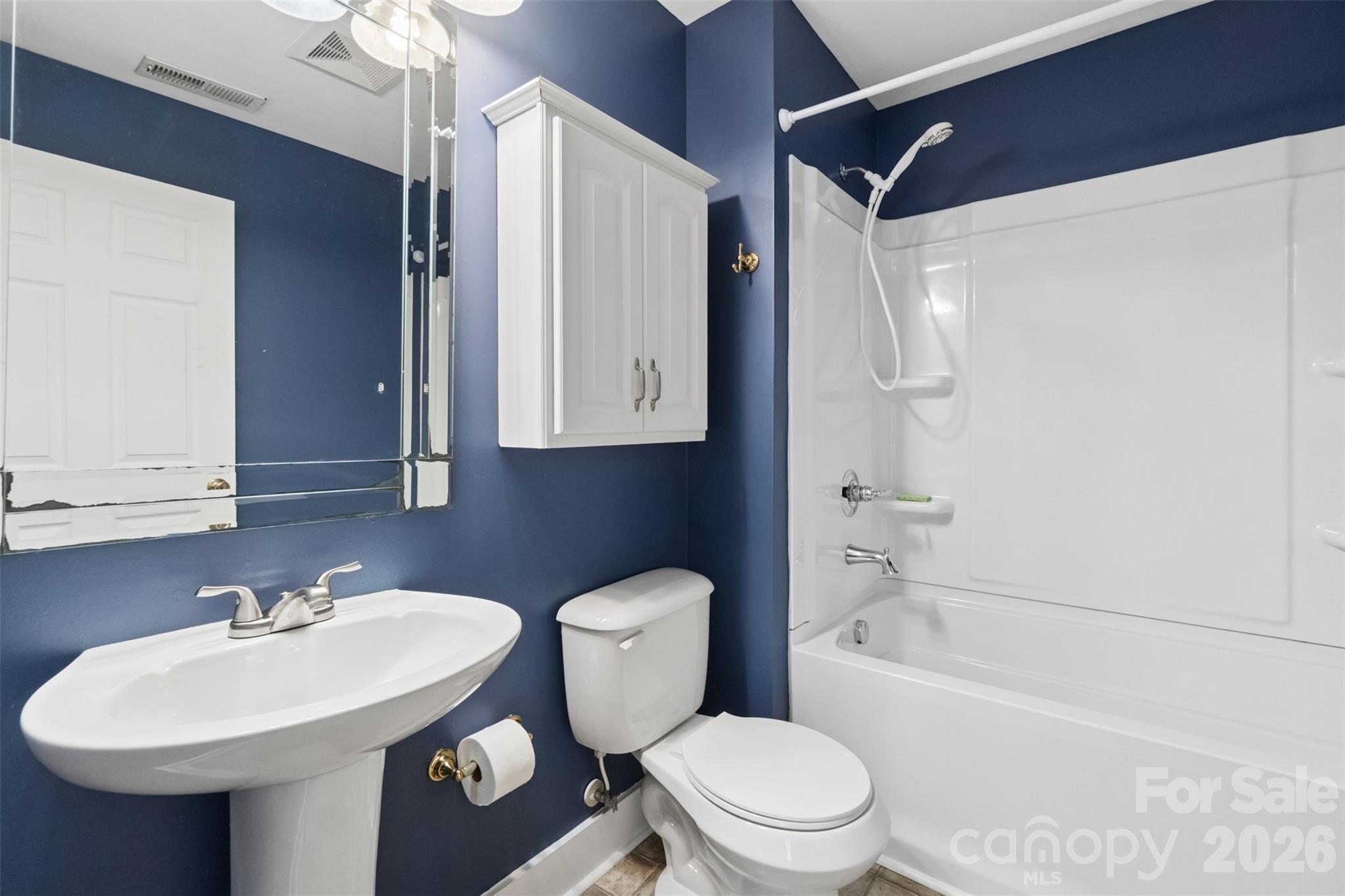 202 E Hargrave Street — Wadesboro
