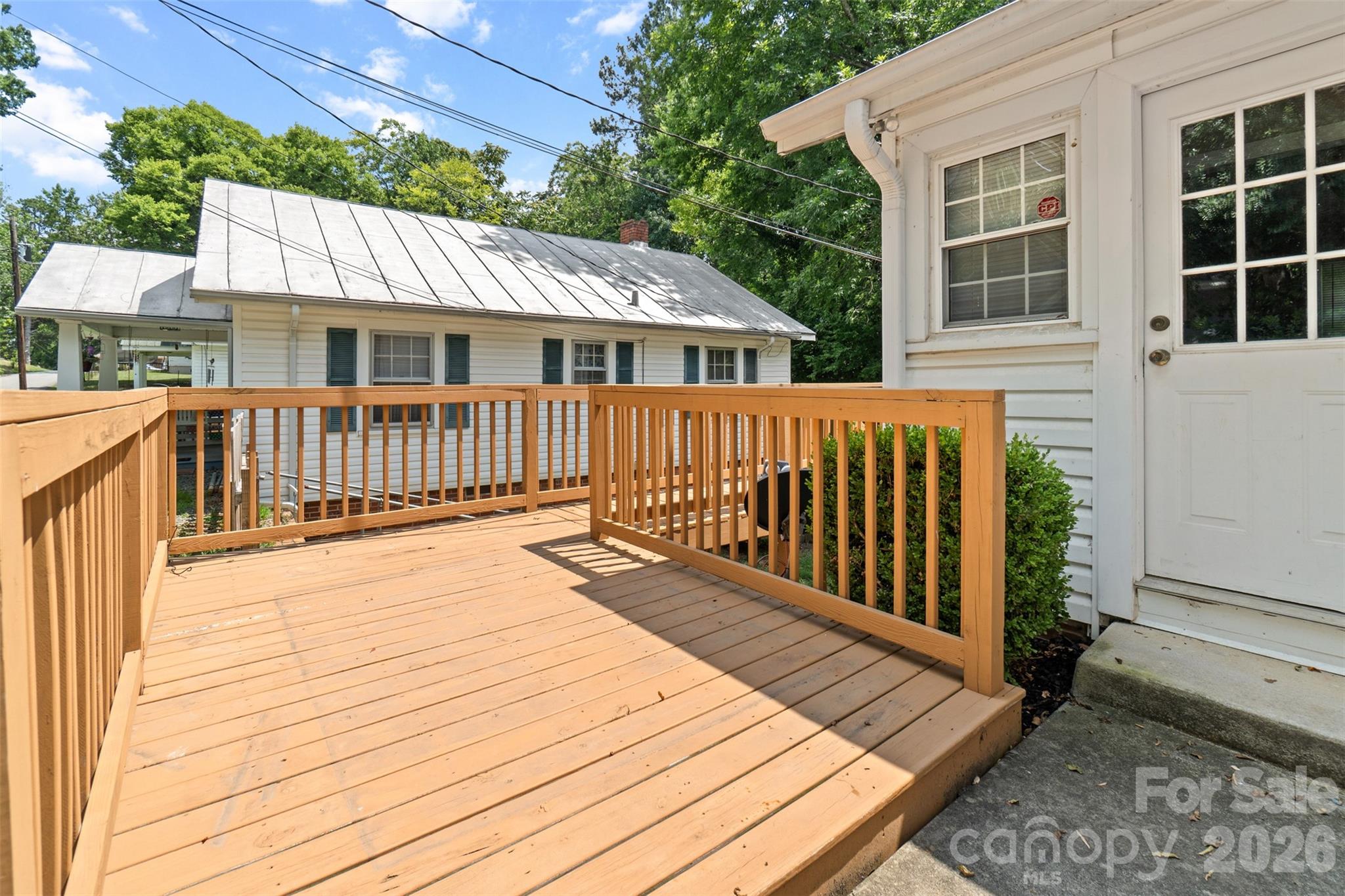 202 E Hargrave Street — Wadesboro