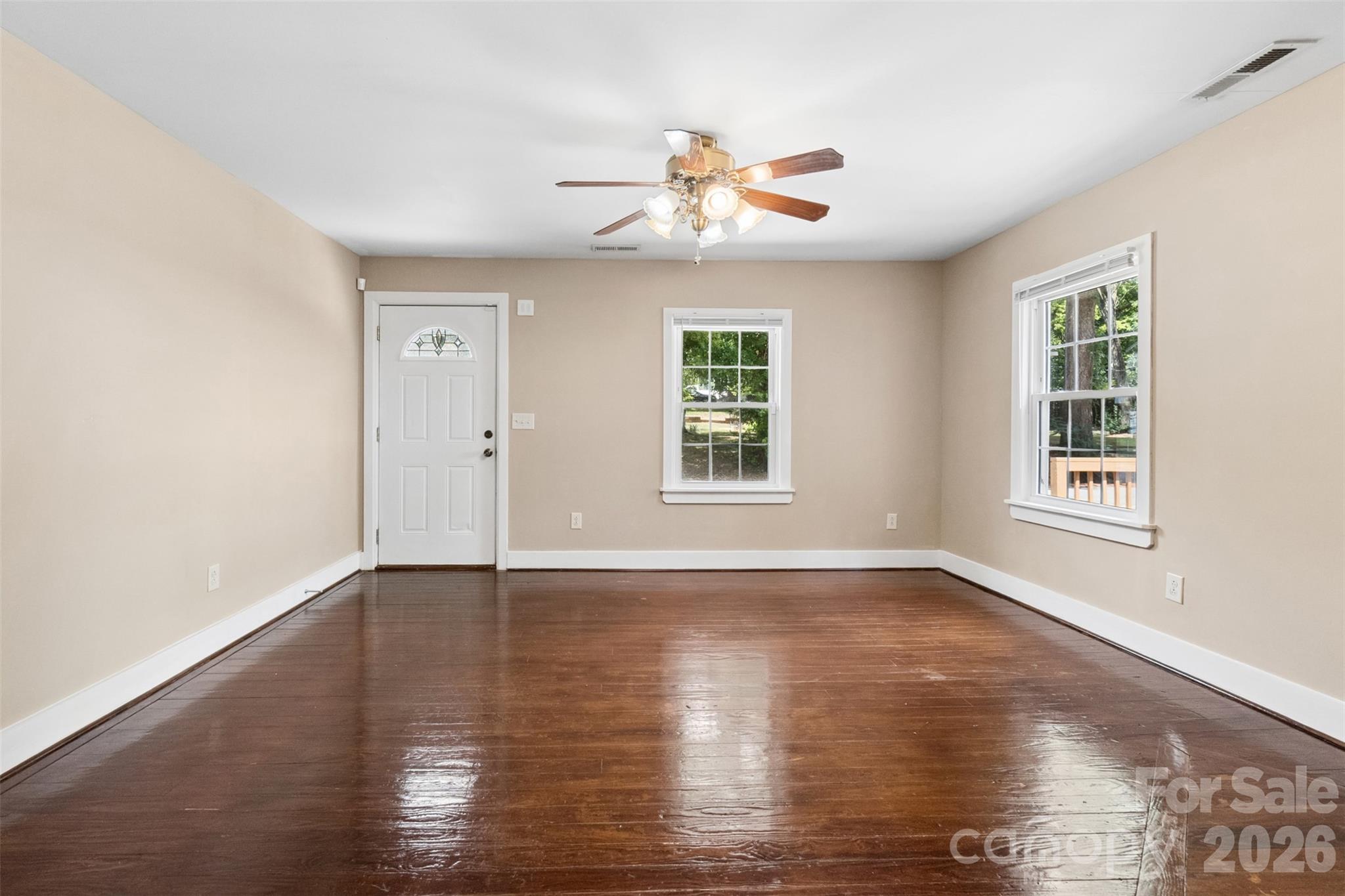 202 E Hargrave Street — Wadesboro