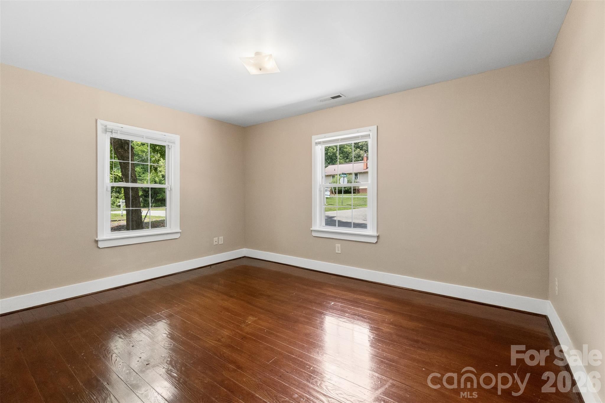 202 E Hargrave Street — Wadesboro