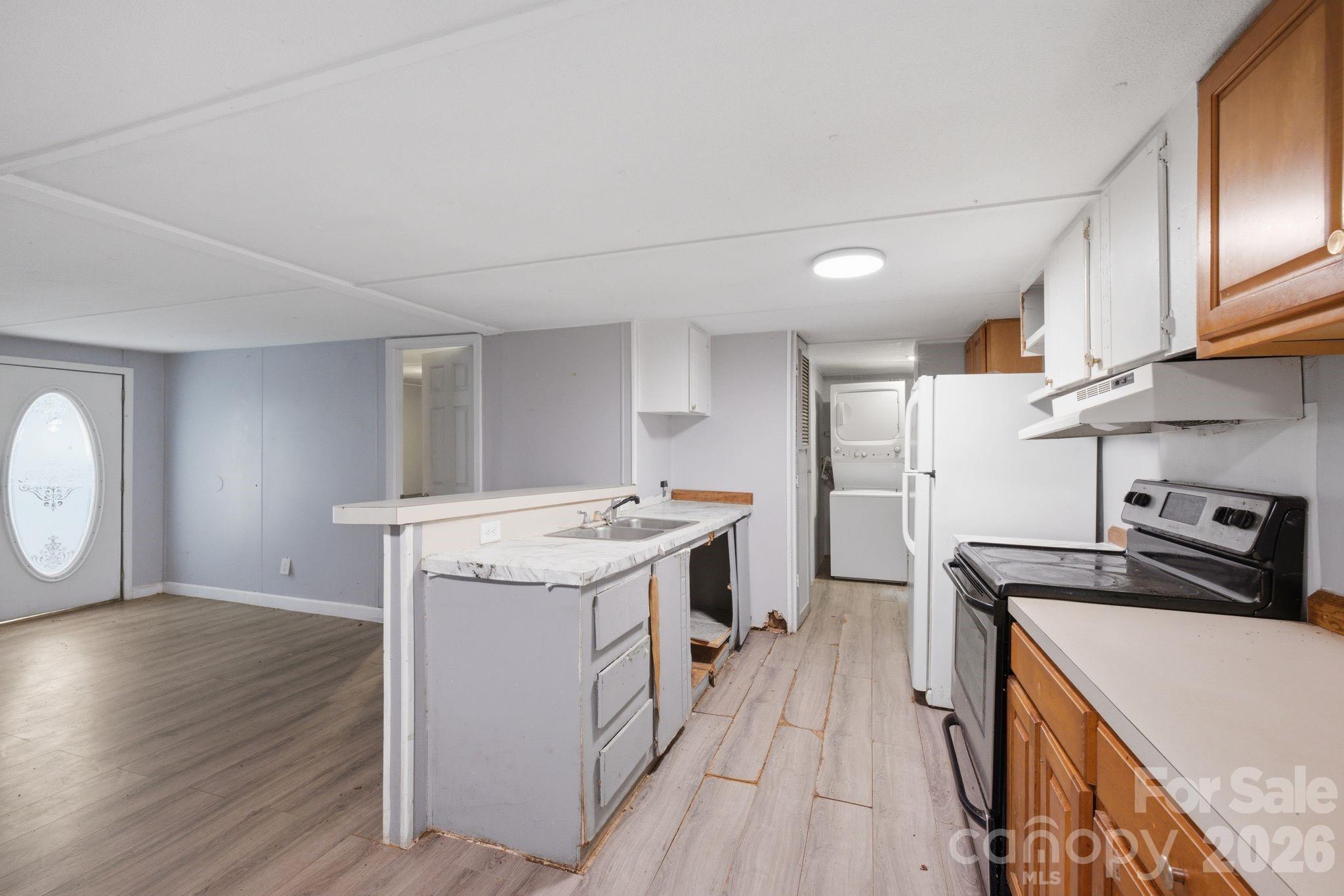 7826 Hickory Creek Drive — Denver