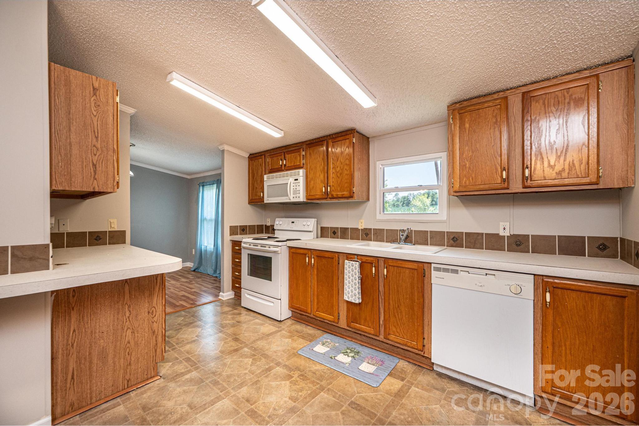3825 Berry Creek Circle — Granite Falls