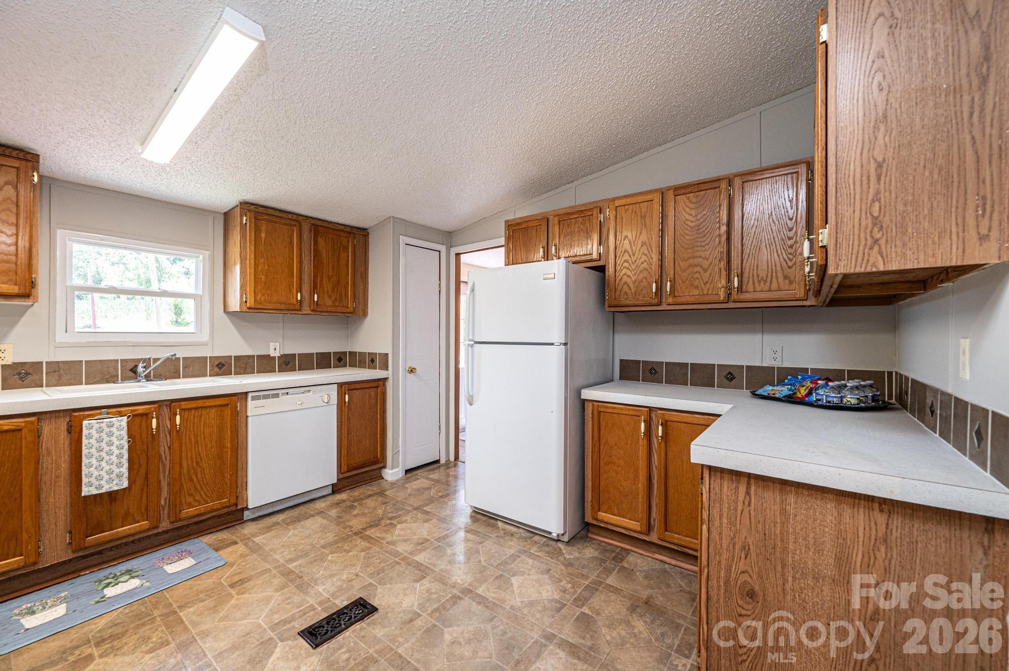 3825 Berry Creek Circle — Granite Falls