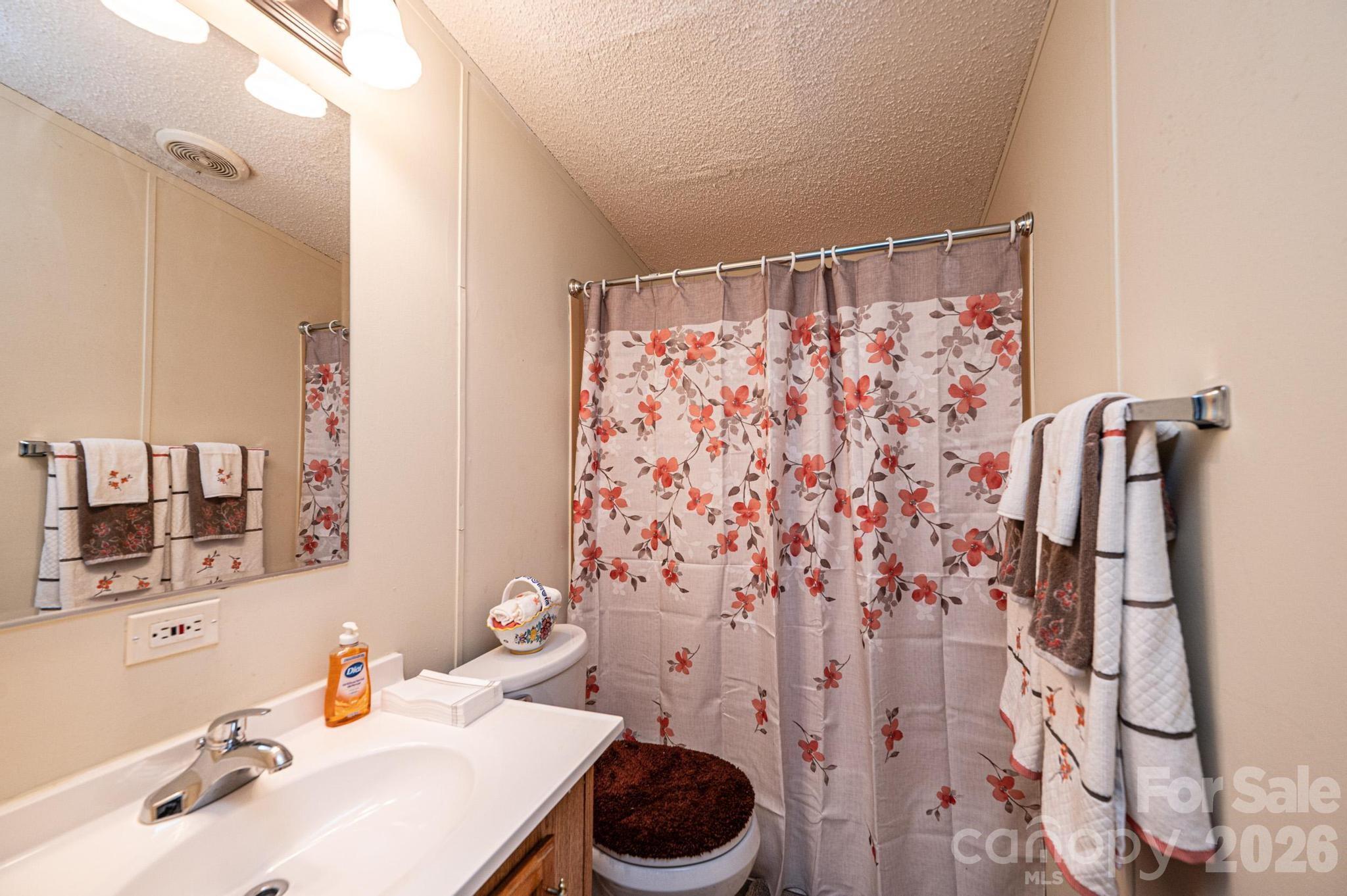 3825 Berry Creek Circle — Granite Falls