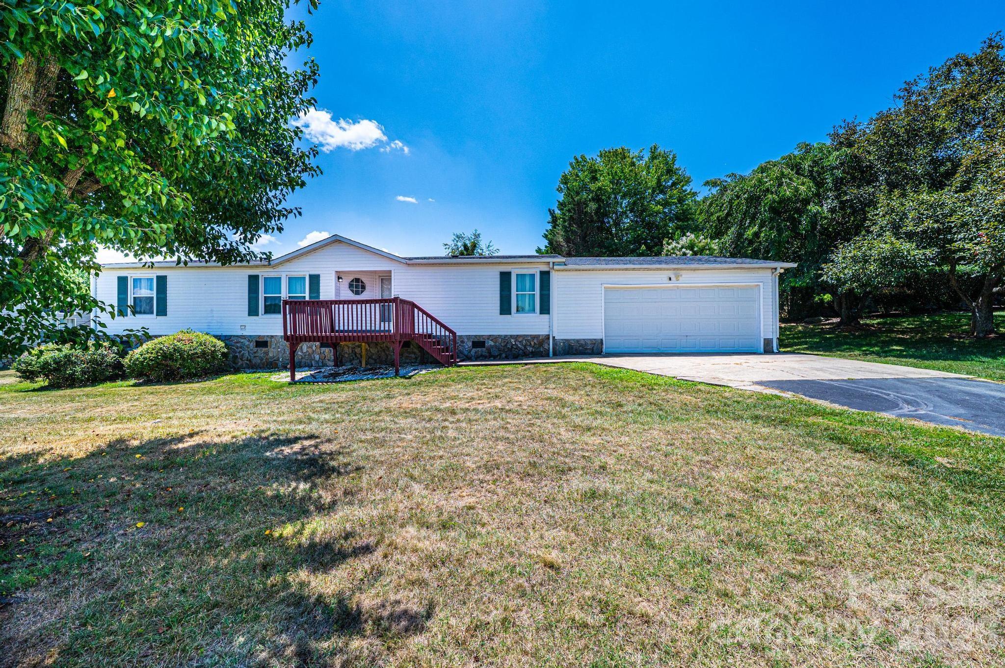 3825 Berry Creek Circle — Granite Falls
