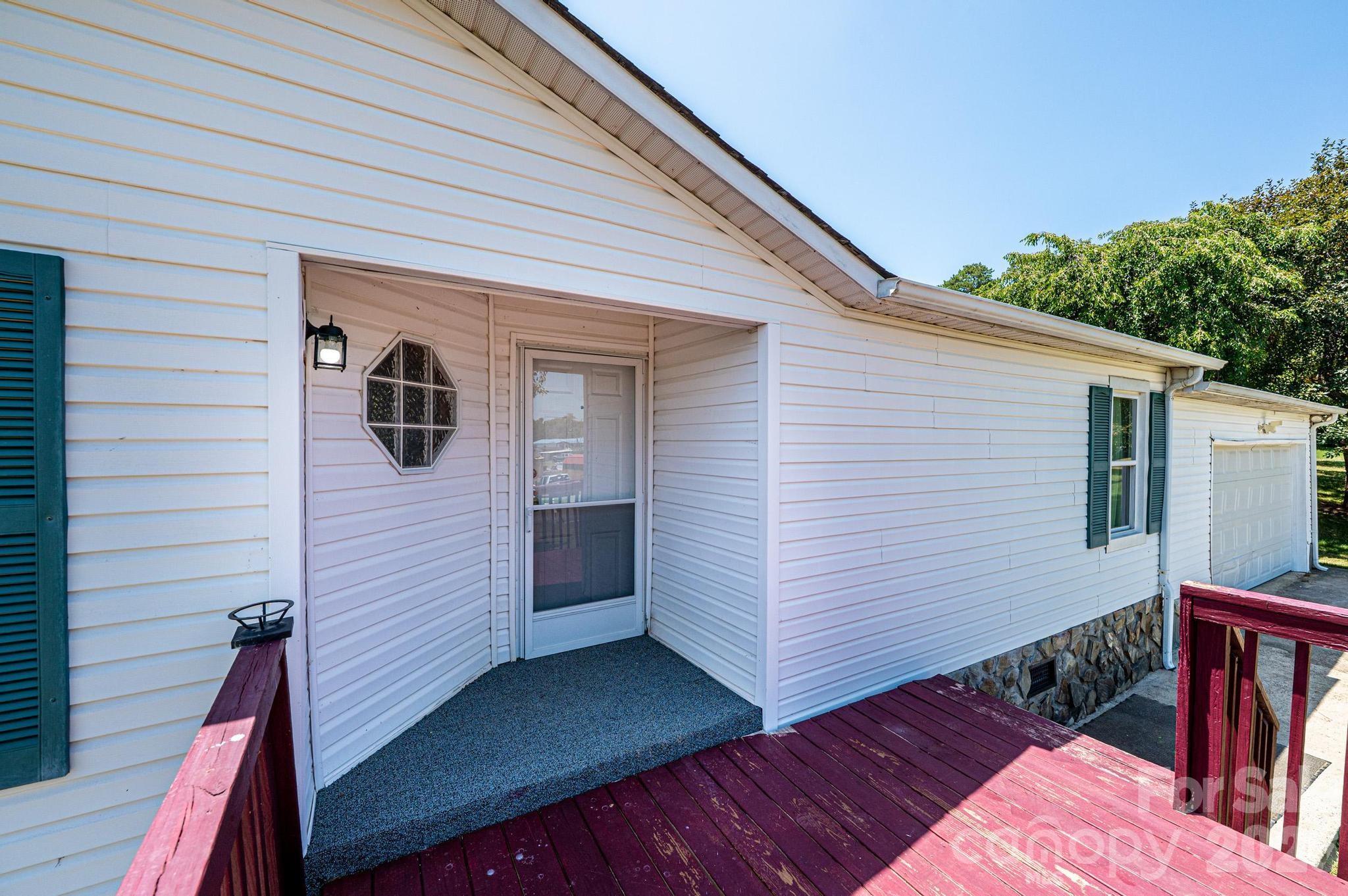 3825 Berry Creek Circle — Granite Falls