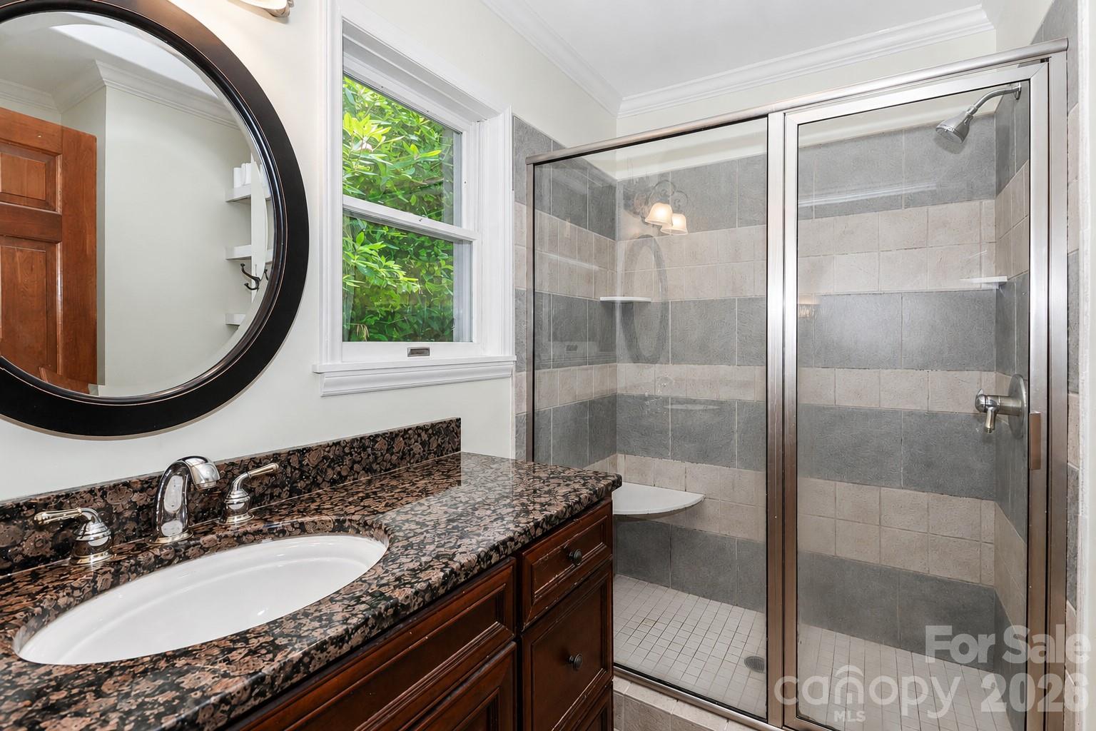 315 Green Hill Woods — Blowing Rock