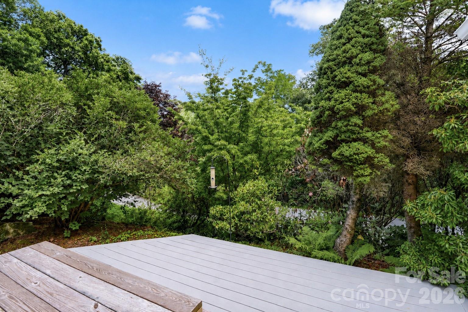 315 Green Hill Woods — Blowing Rock