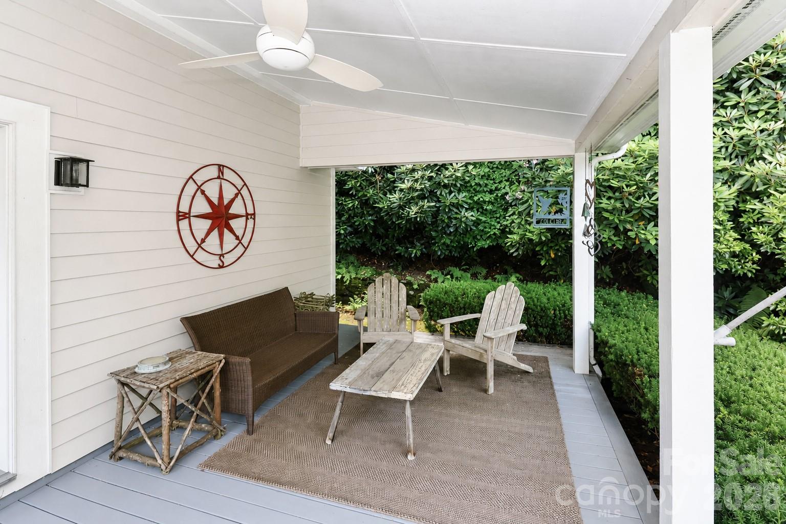 315 Green Hill Woods — Blowing Rock