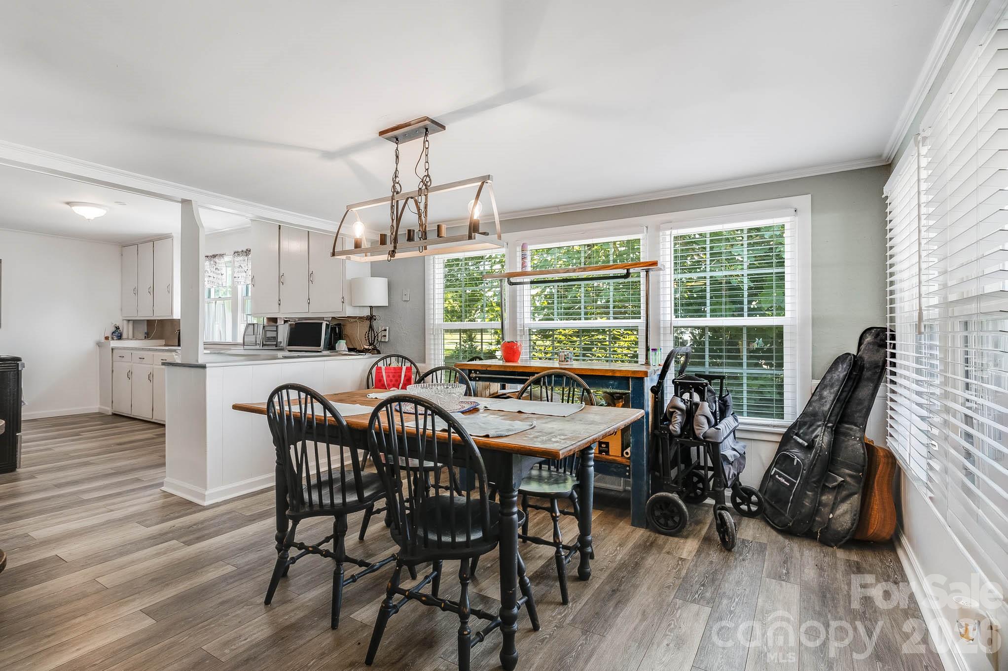 610 Helton Road — Cherryville