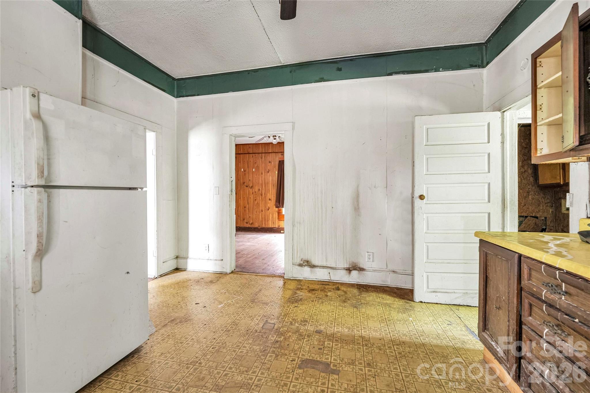 114 W 6th Avenue — Gastonia