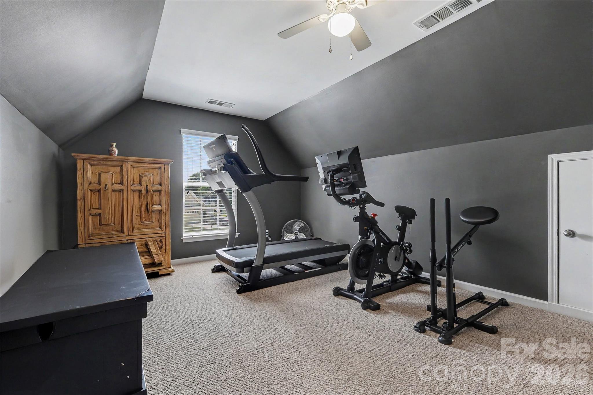 409 Dutchmans Meadow Drive — Mount Holly