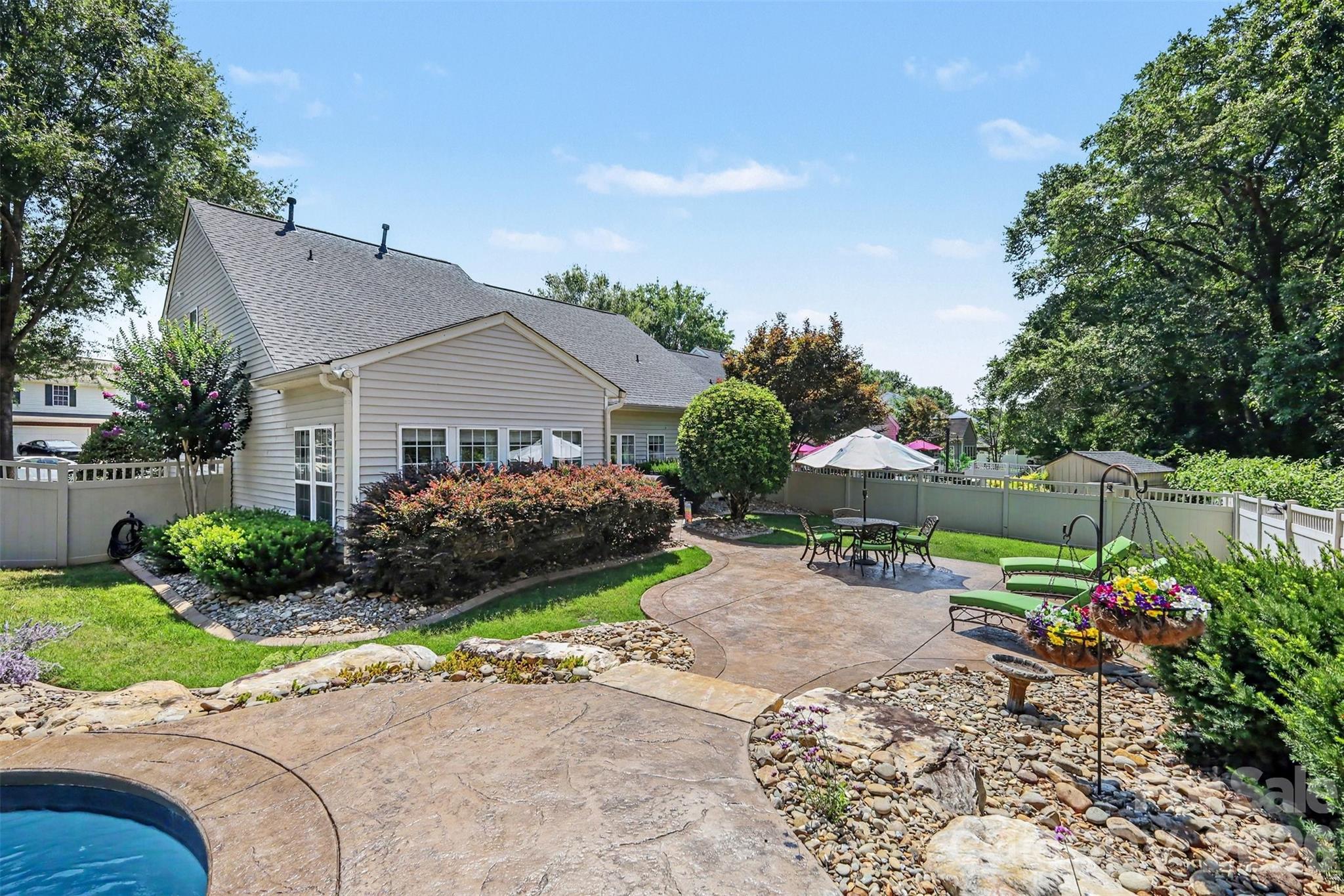 409 Dutchmans Meadow Drive — Mount Holly