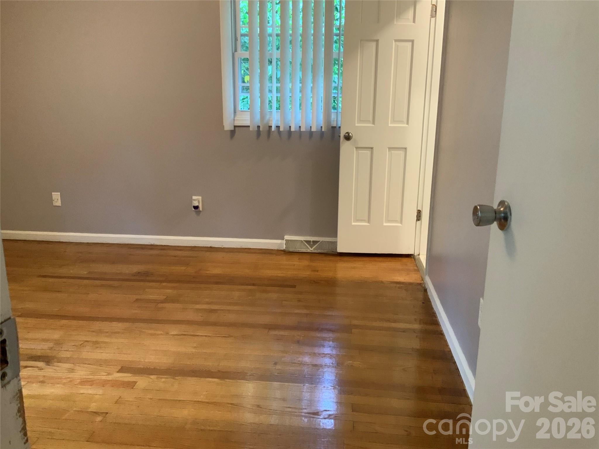 44 Rathfarnham Road — Asheville