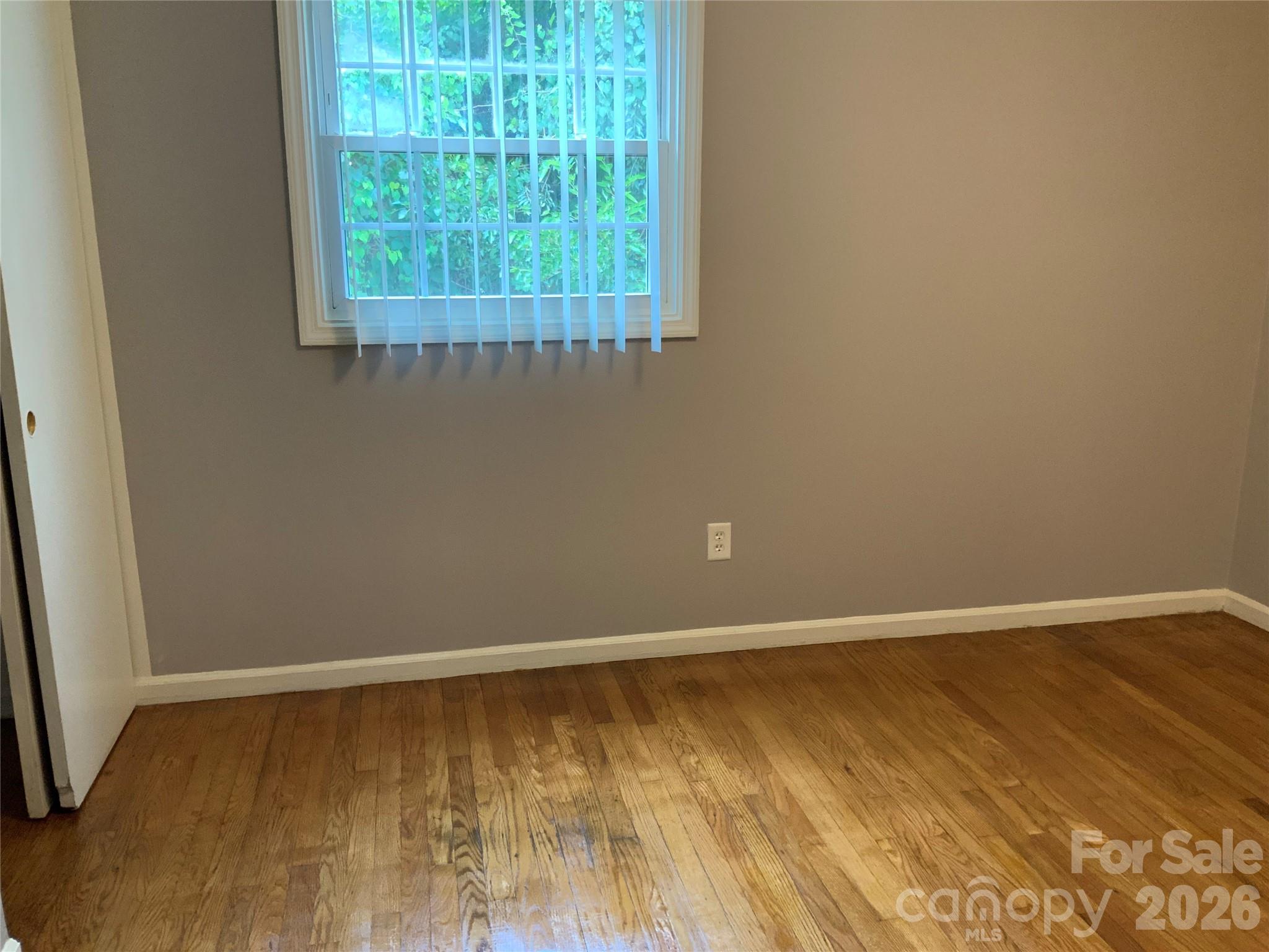 44 Rathfarnham Road — Asheville