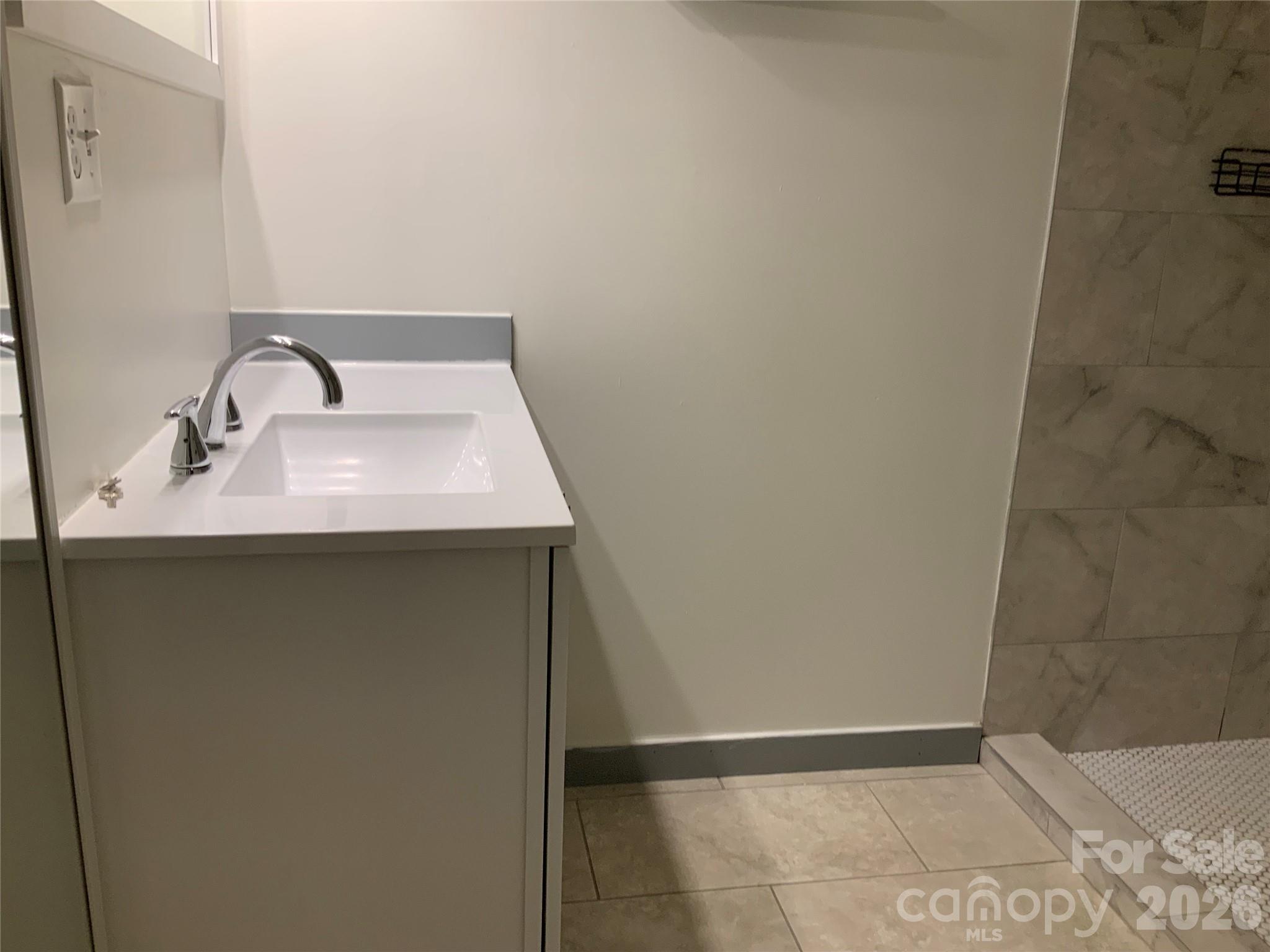 44 Rathfarnham Road — Asheville