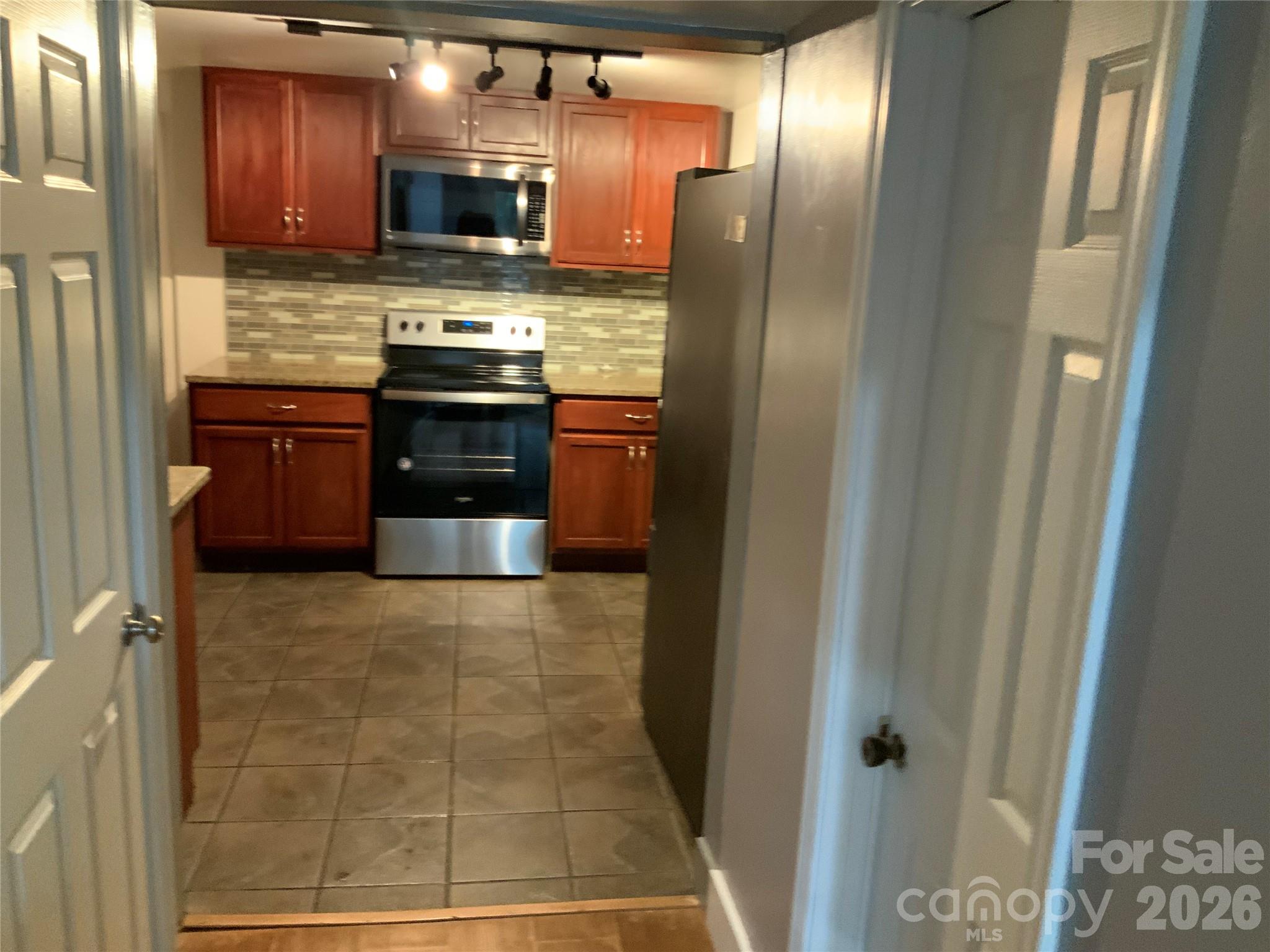 44 Rathfarnham Road — Asheville