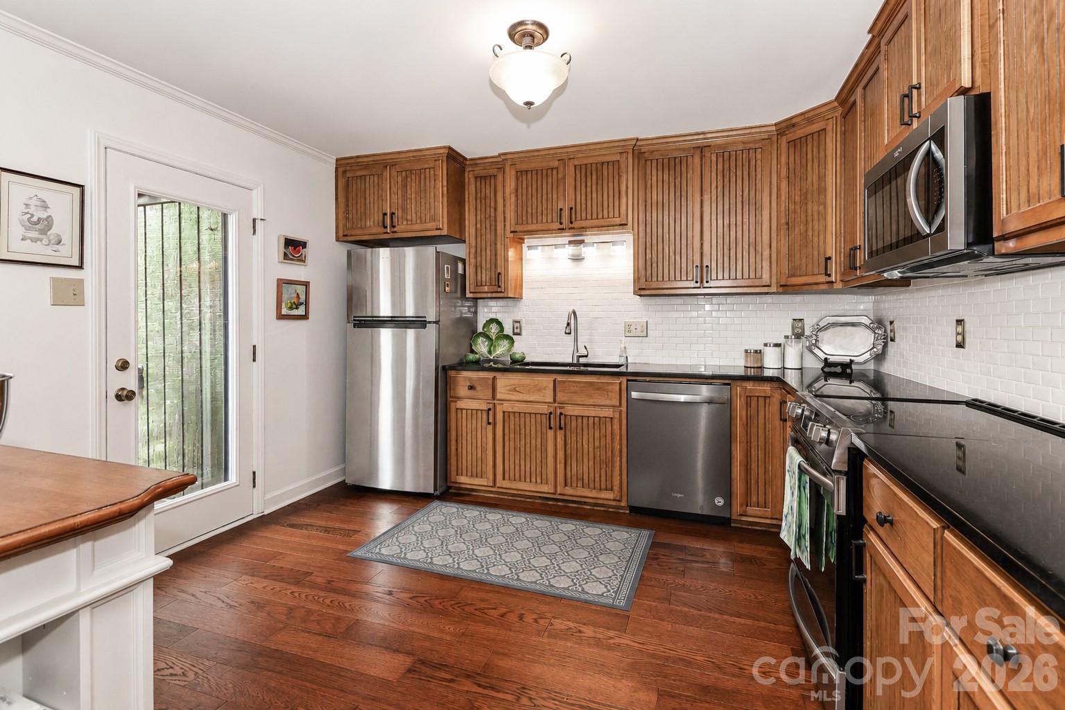 1361 Radio Road — Statesville