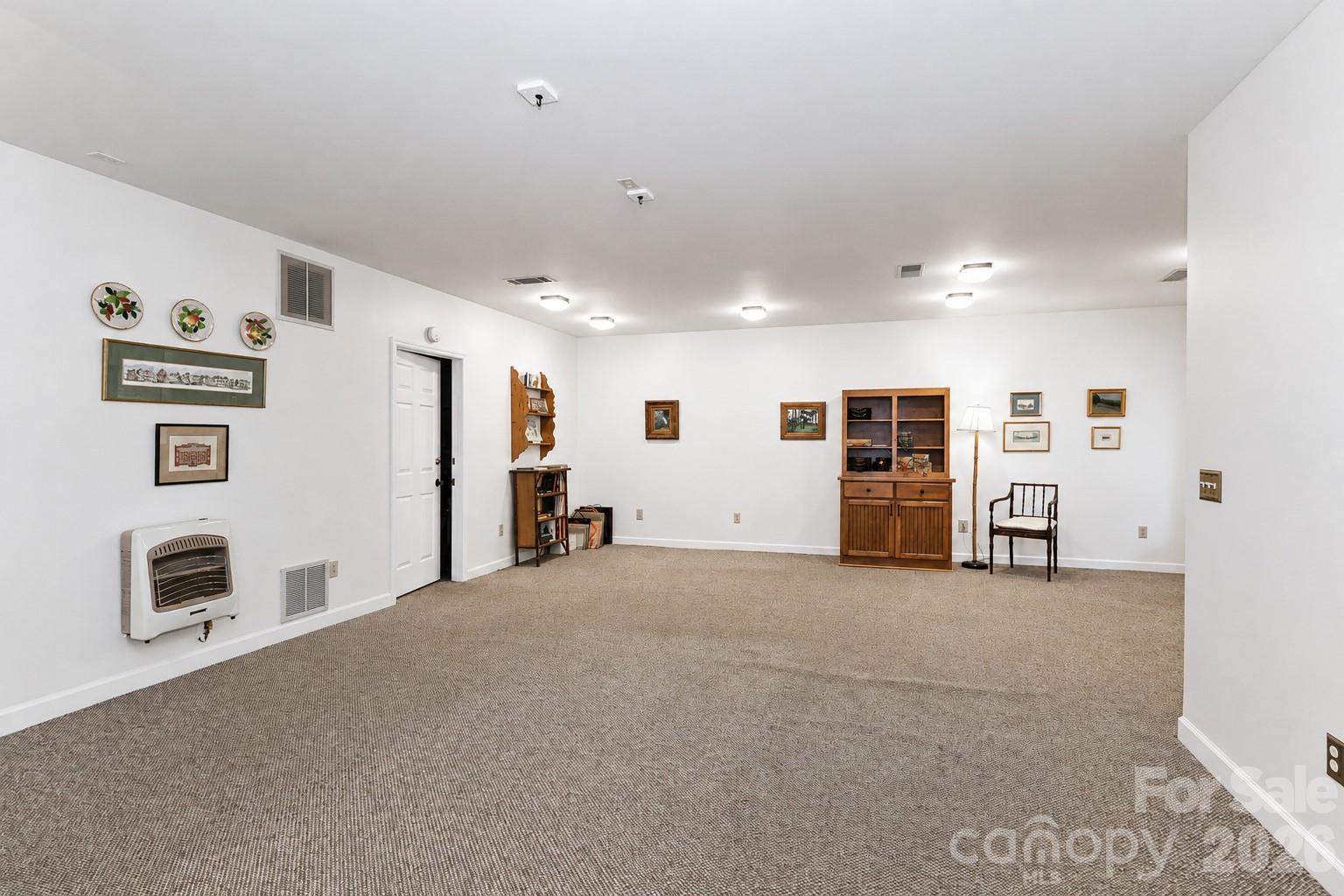 1361 Radio Road — Statesville
