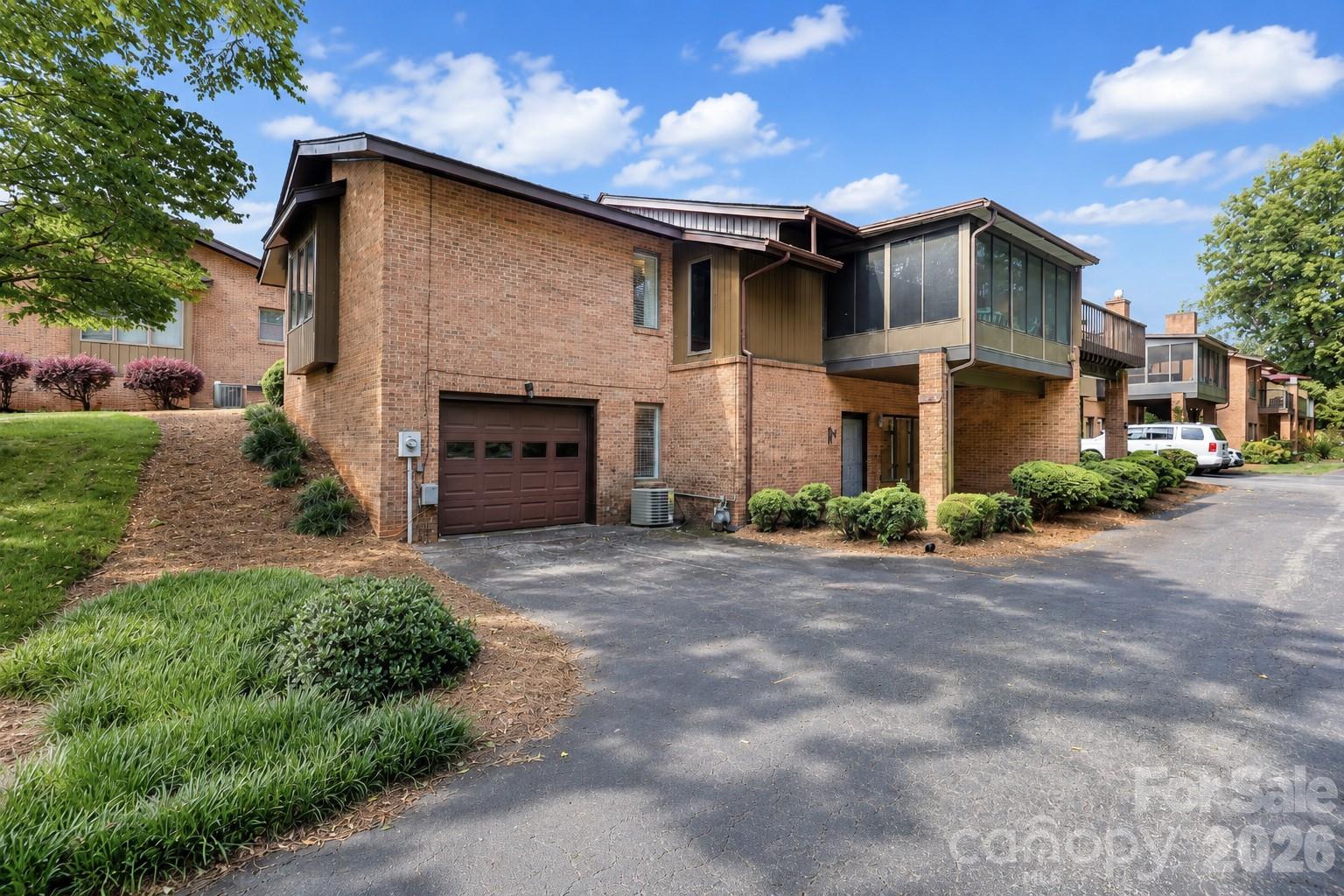 1361 Radio Road — Statesville