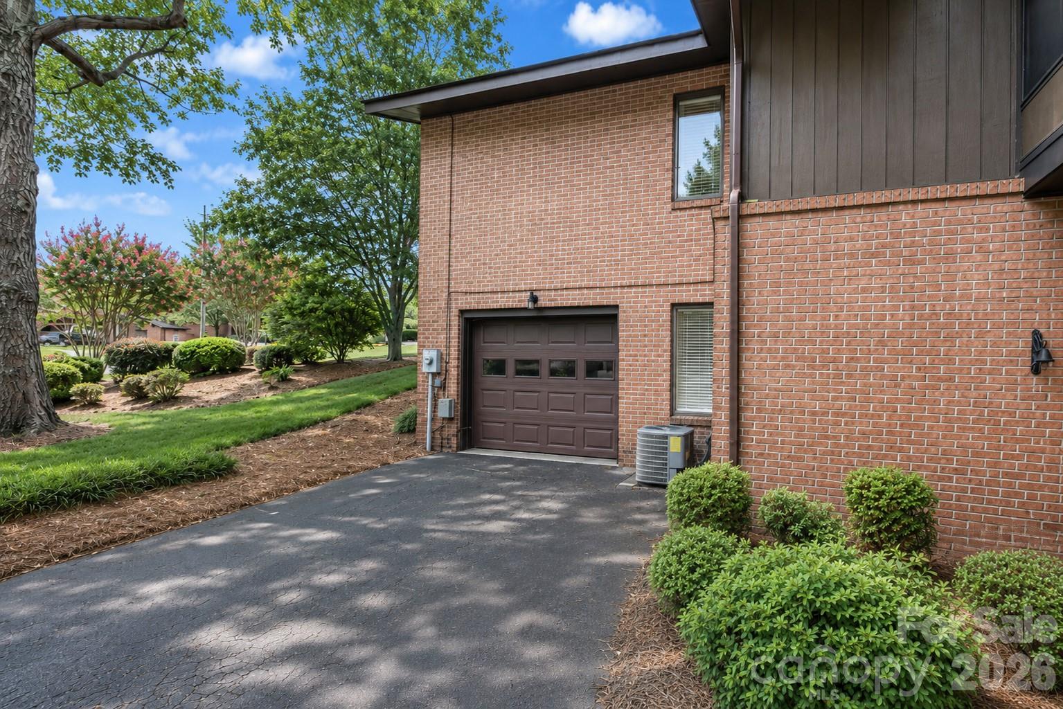 1361 Radio Road — Statesville