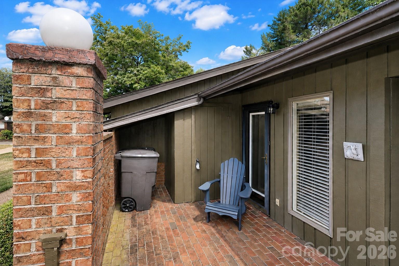 1361 Radio Road — Statesville