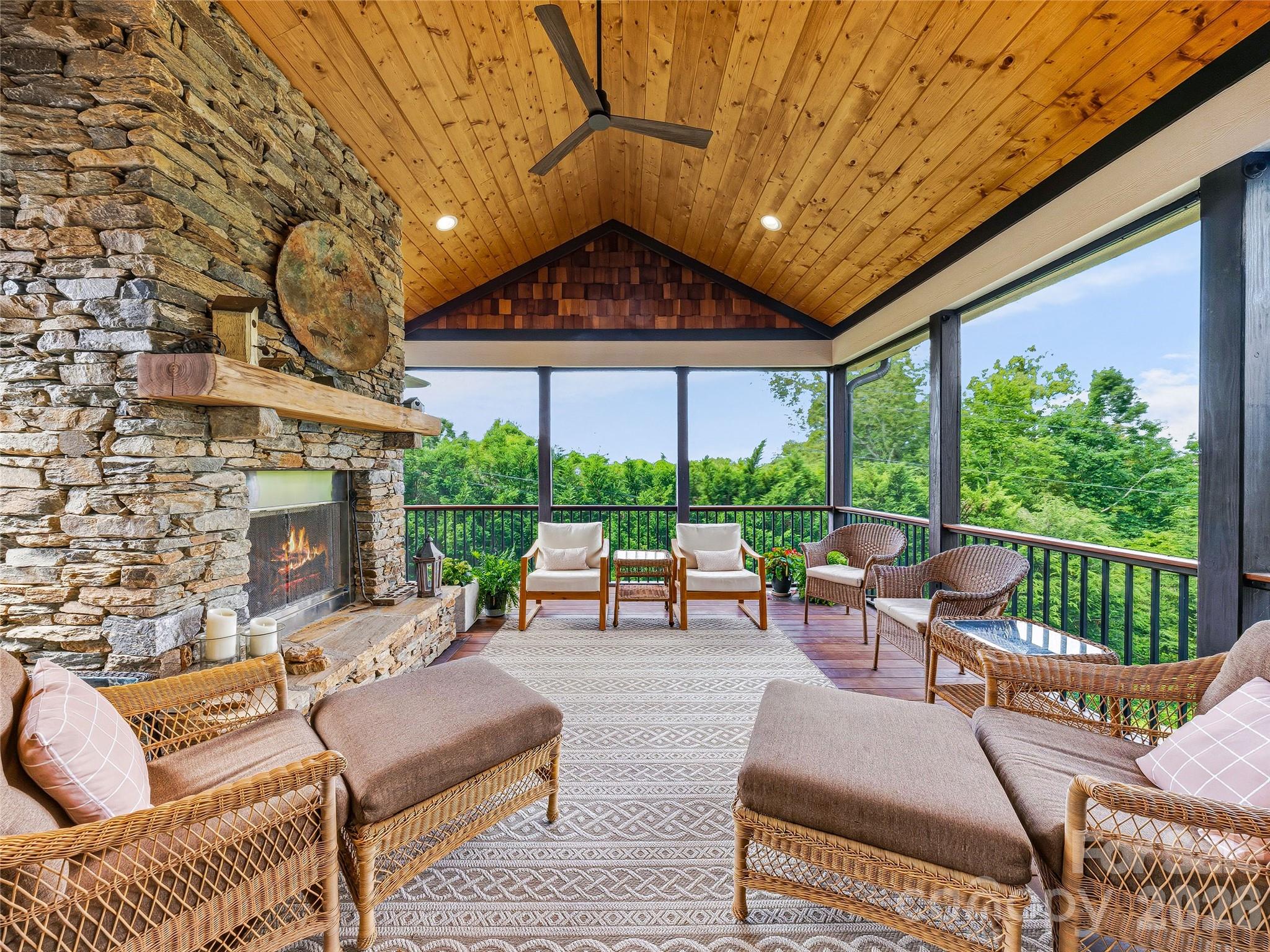 266 Stratford Road — Asheville