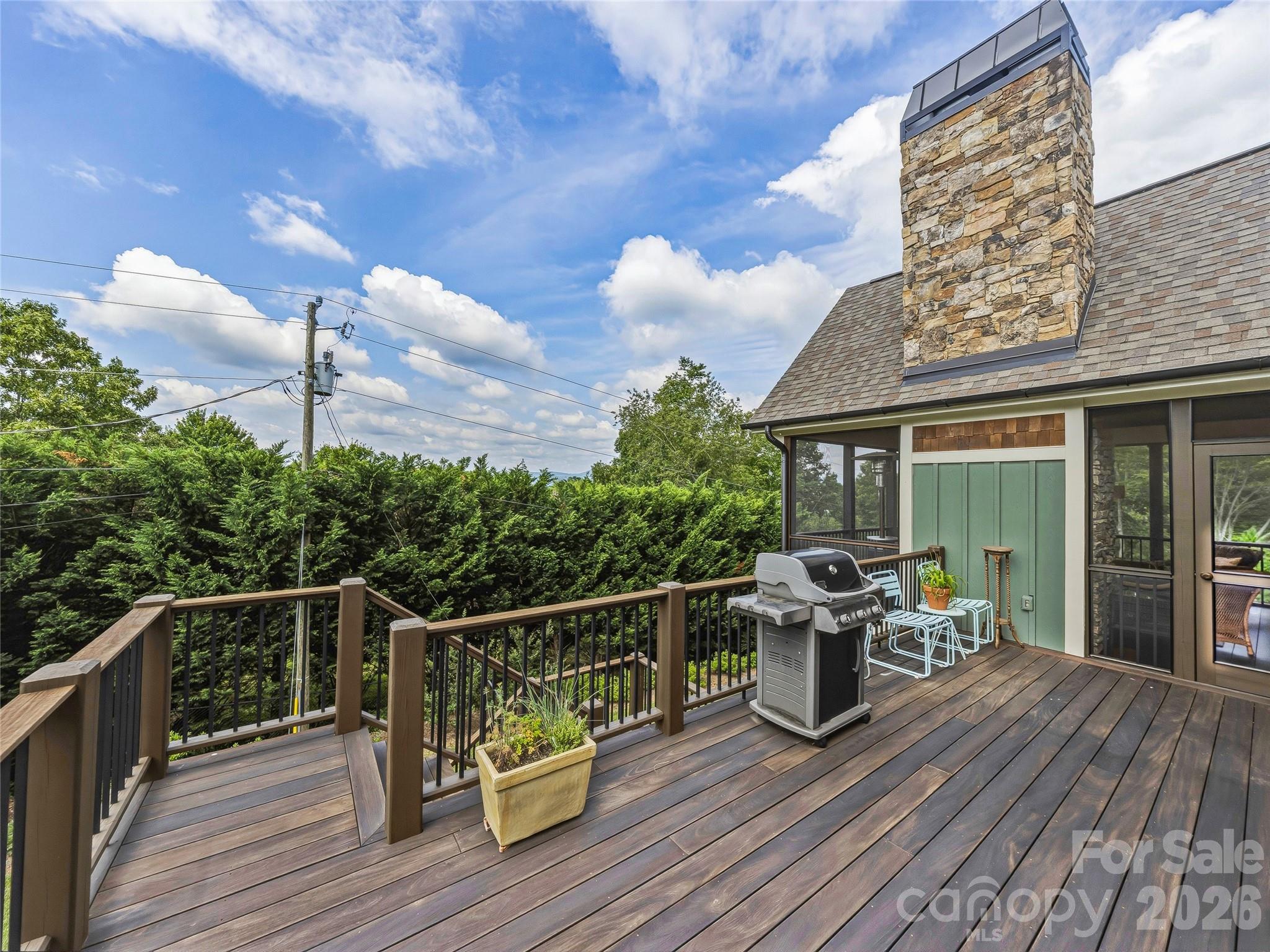 266 Stratford Road — Asheville