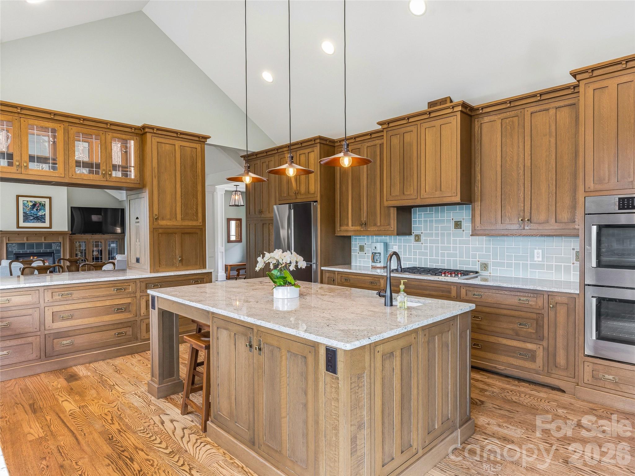 266 Stratford Road — Asheville