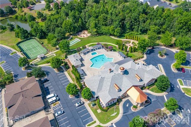 1712 Quartz Ridge — Fort Mill