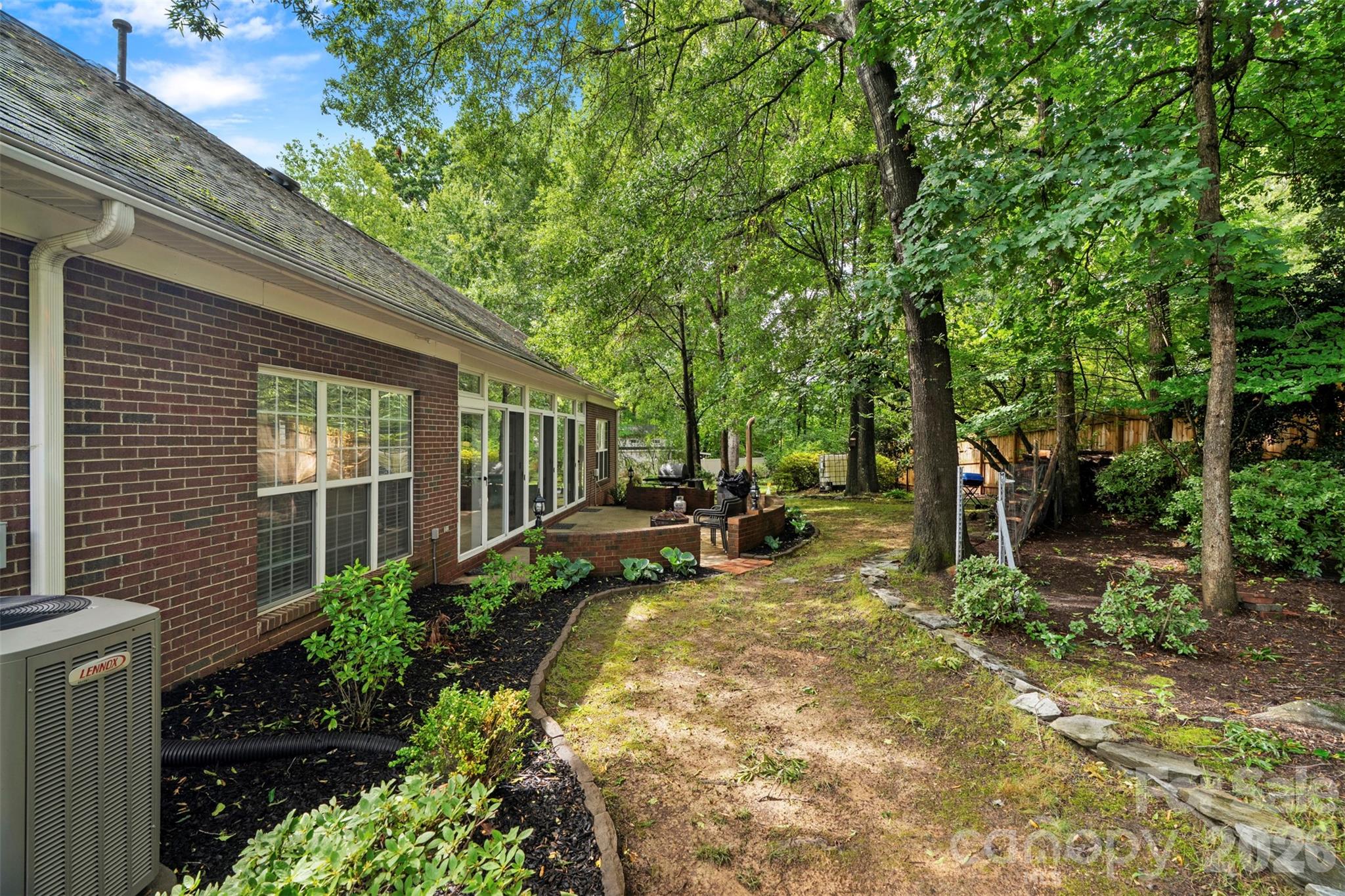 3003 Rochester Court — Monroe