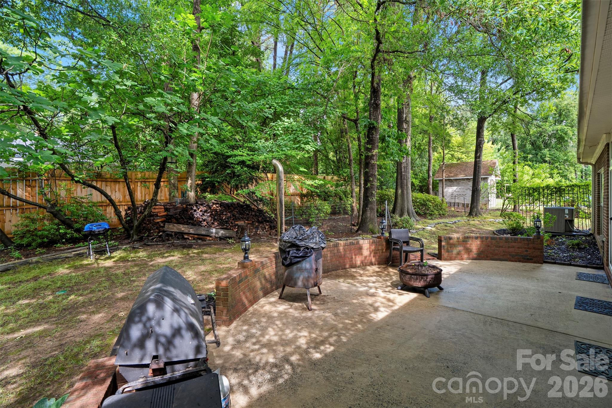 3003 Rochester Court — Monroe