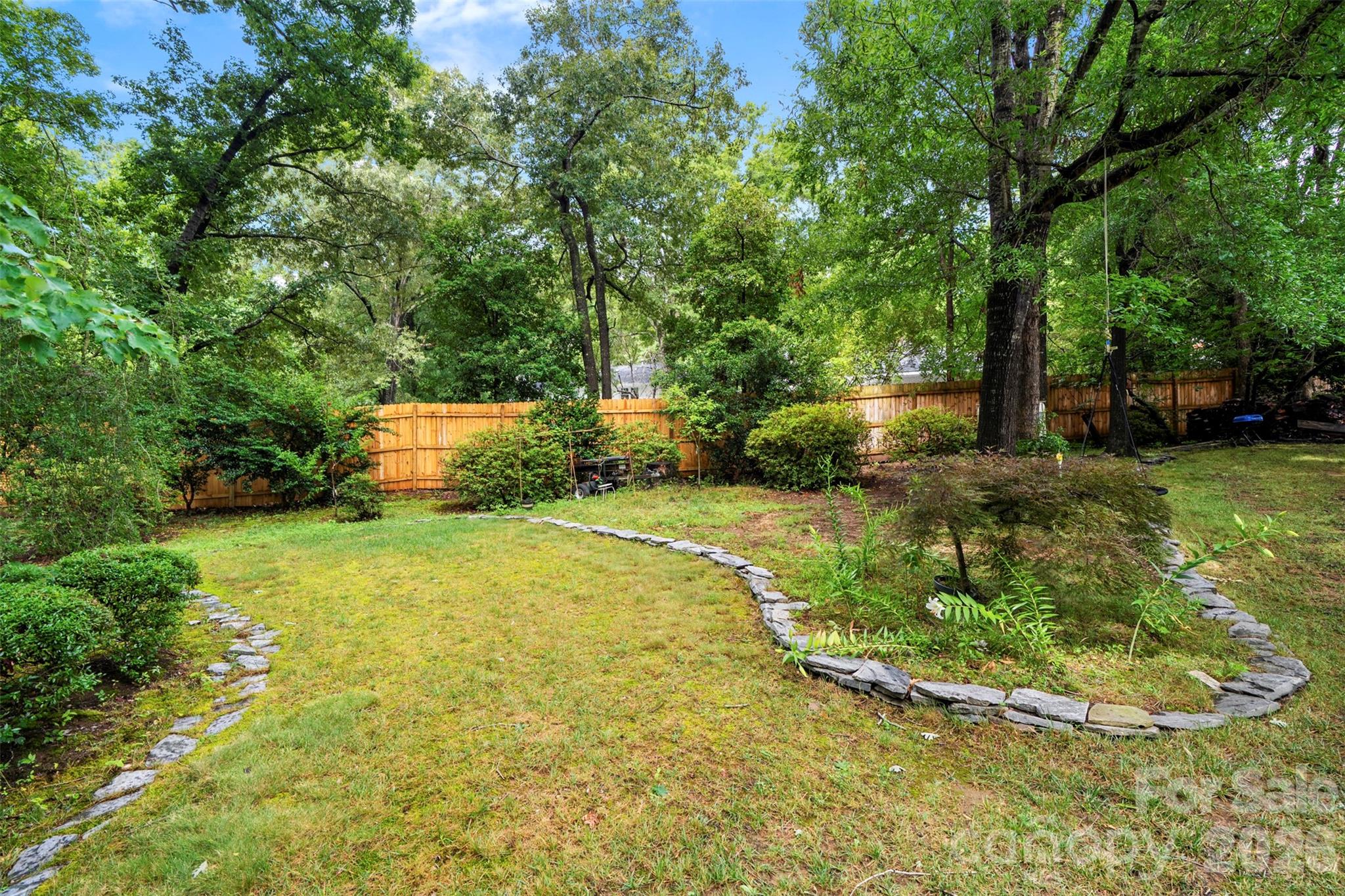 3003 Rochester Court — Monroe