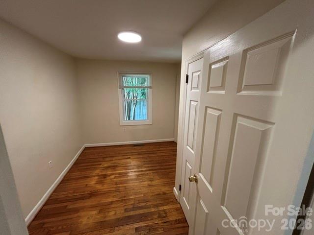 11 Mountain Road — Hendersonville