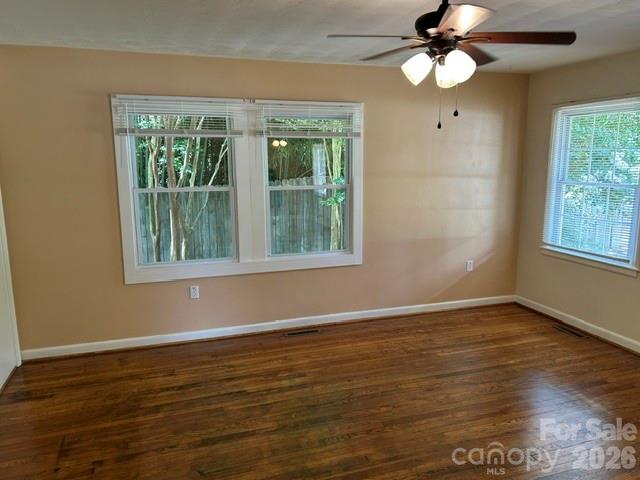 11 Mountain Road — Hendersonville