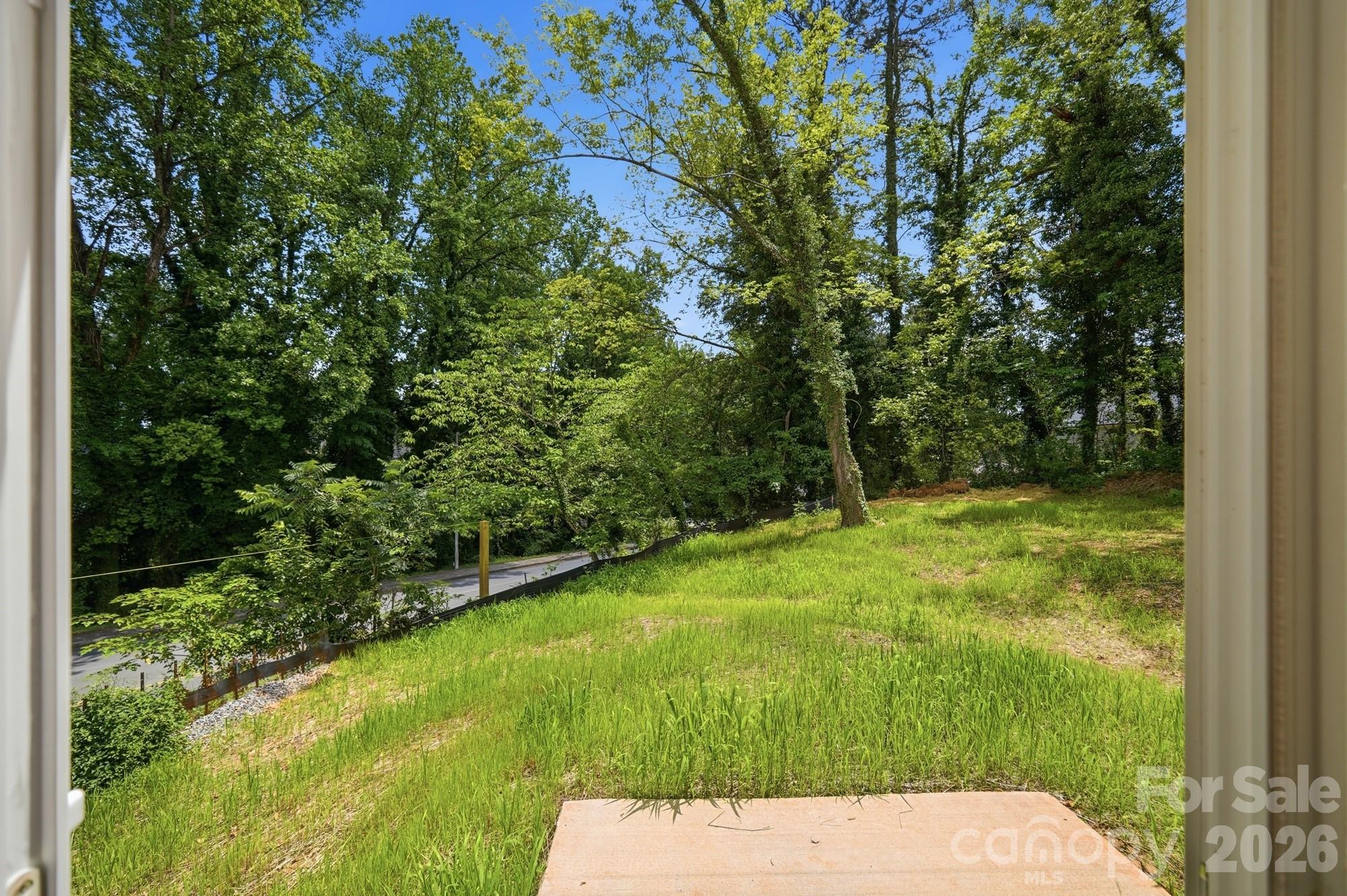 116 7th Avenue SE — Hickory
