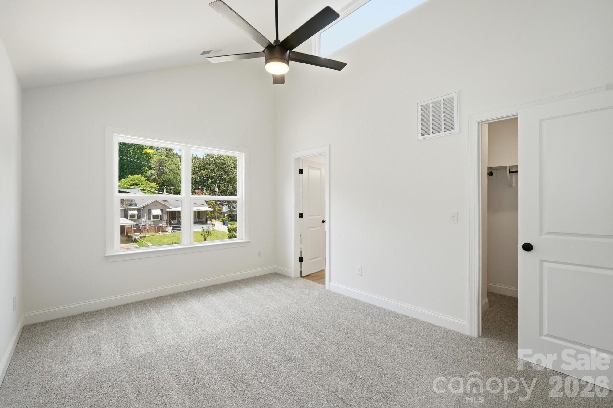 116 7th Avenue SE — Hickory