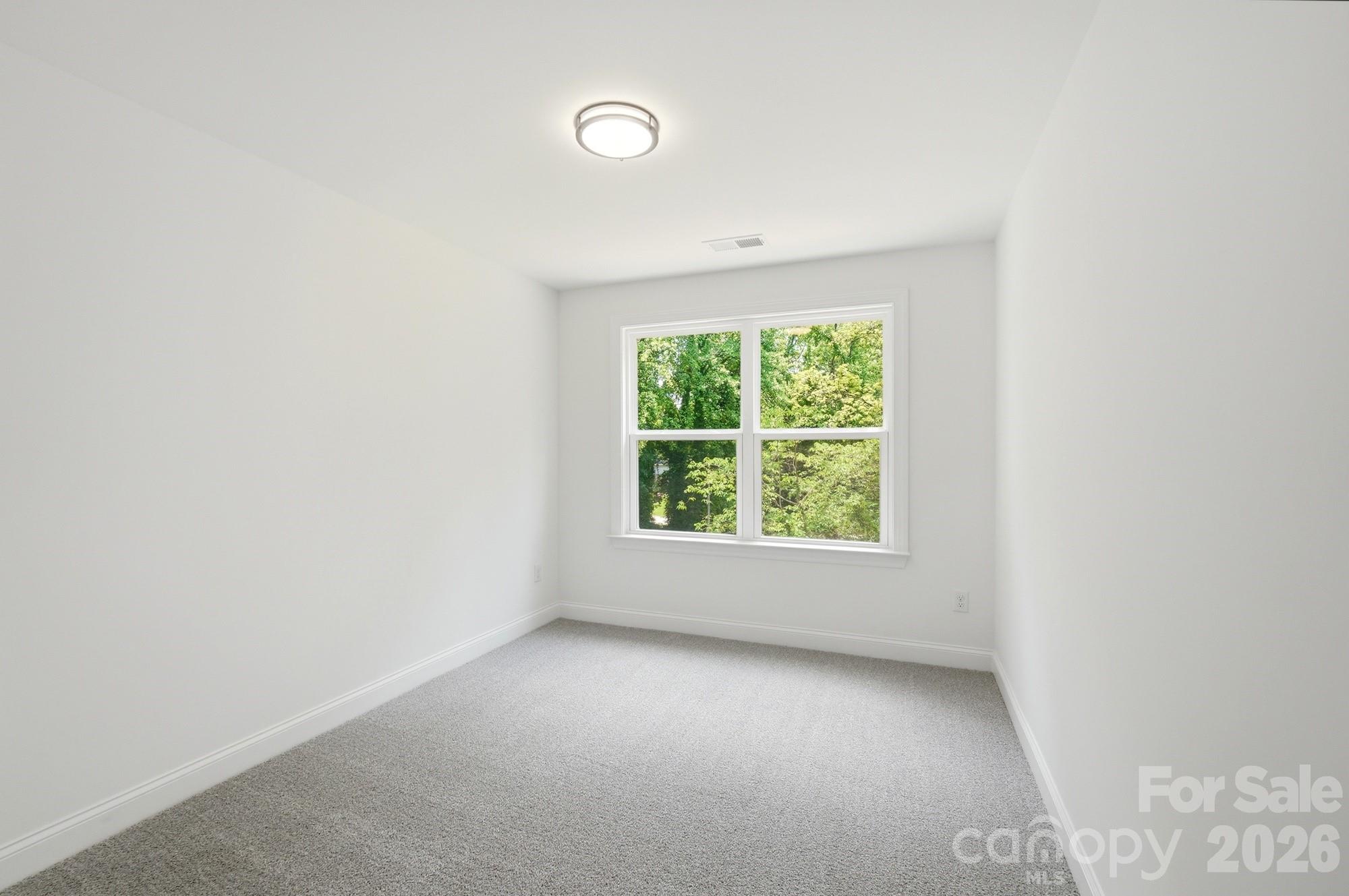 116 7th Avenue SE — Hickory
