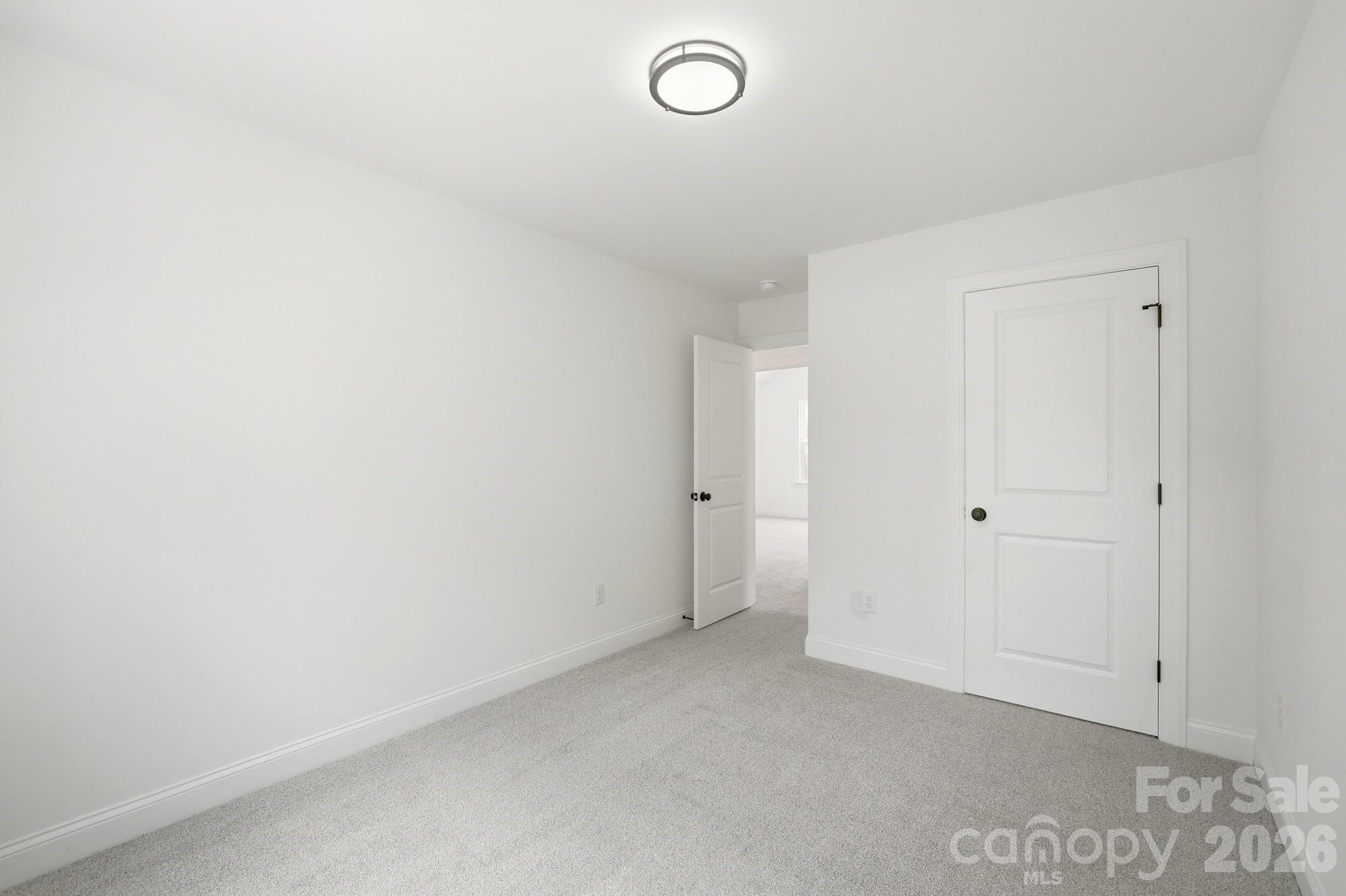 116 7th Avenue SE — Hickory