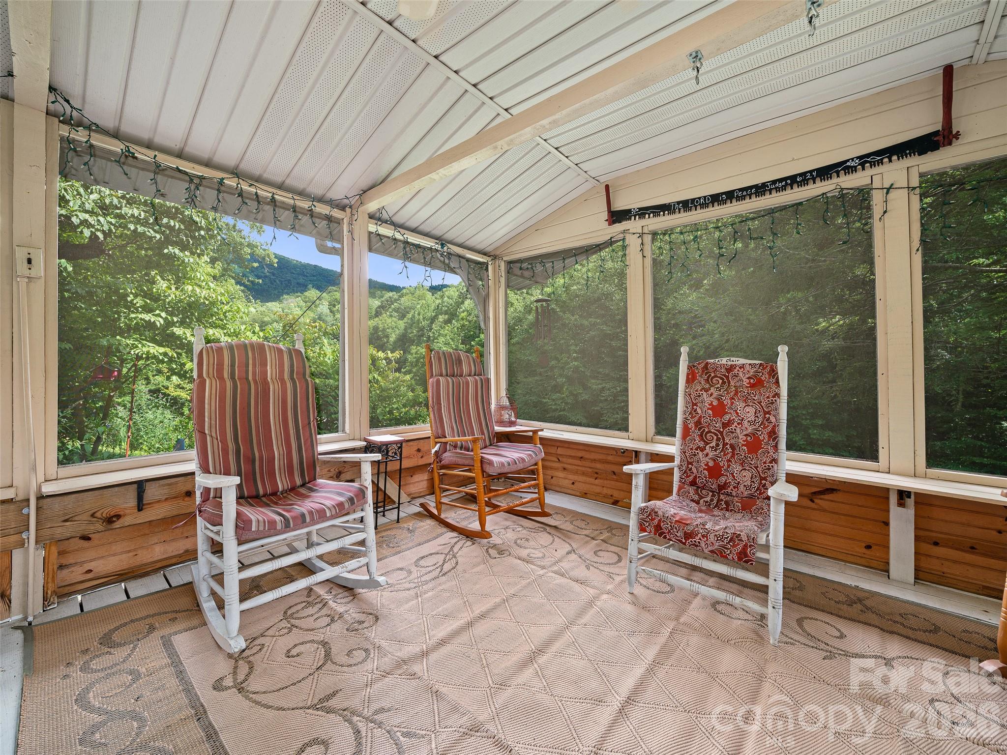 1065 Upper Pig Pen Road — Green Mountain