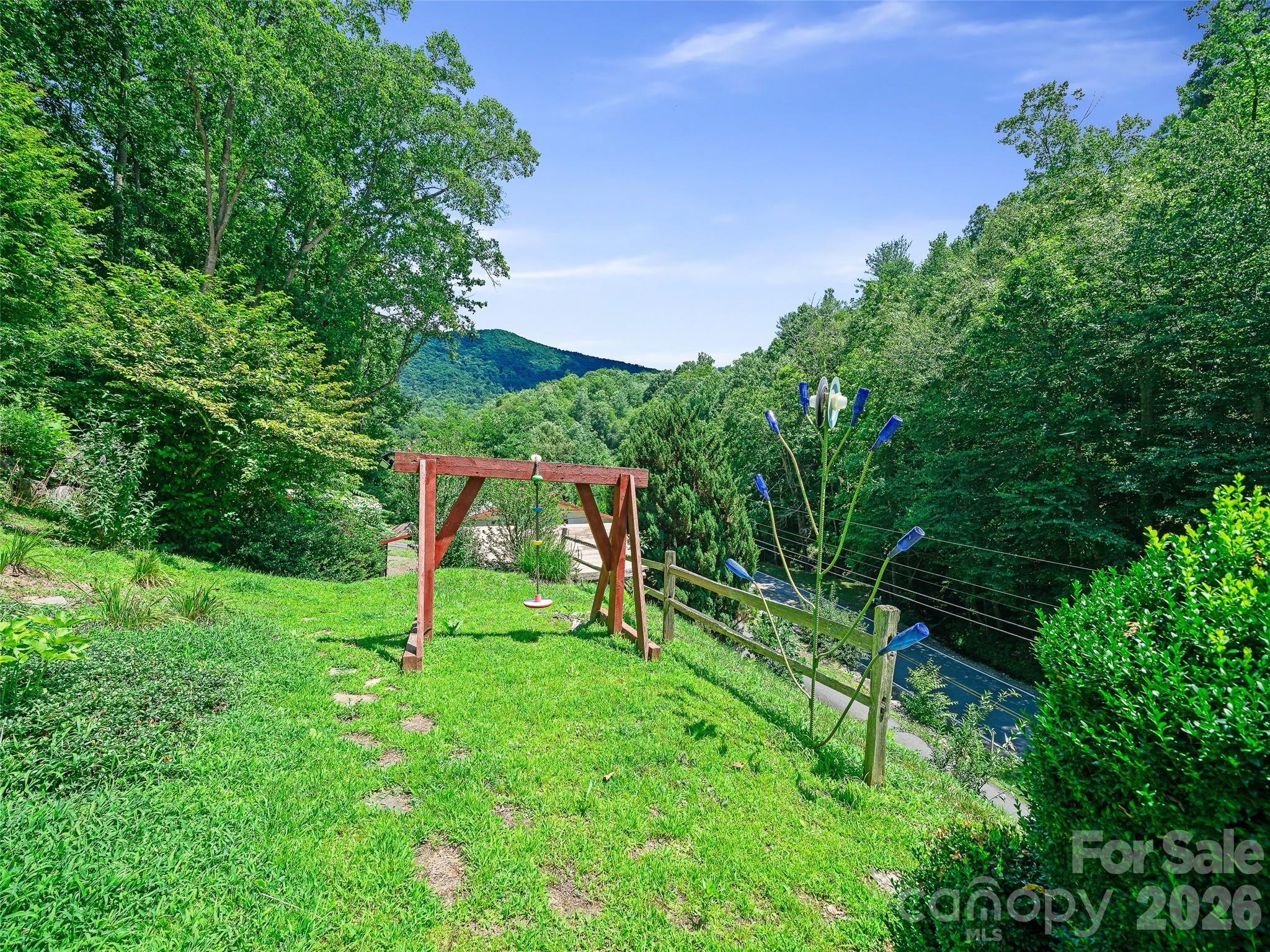 1065 Upper Pig Pen Road — Green Mountain