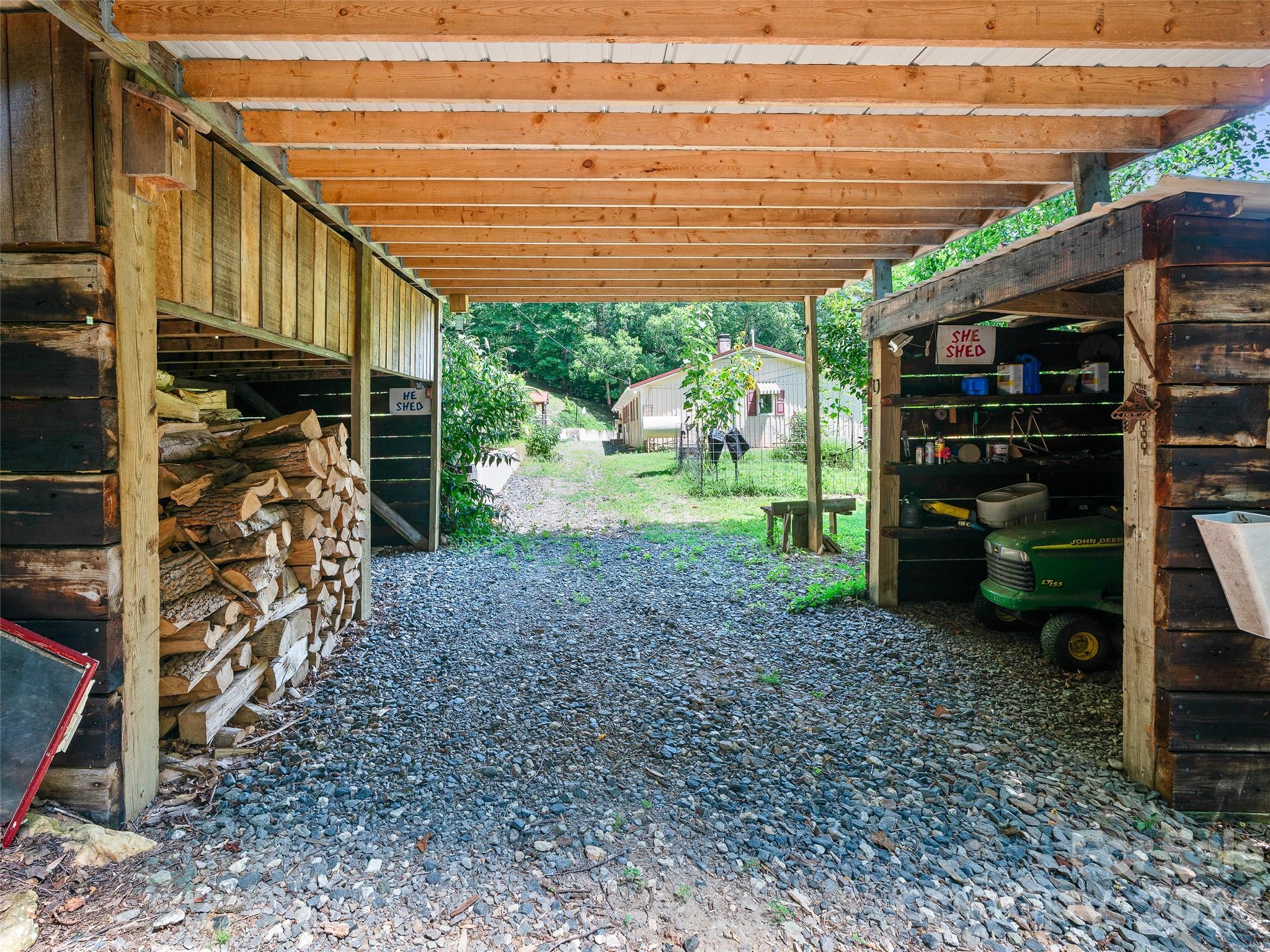 1065 Upper Pig Pen Road — Green Mountain