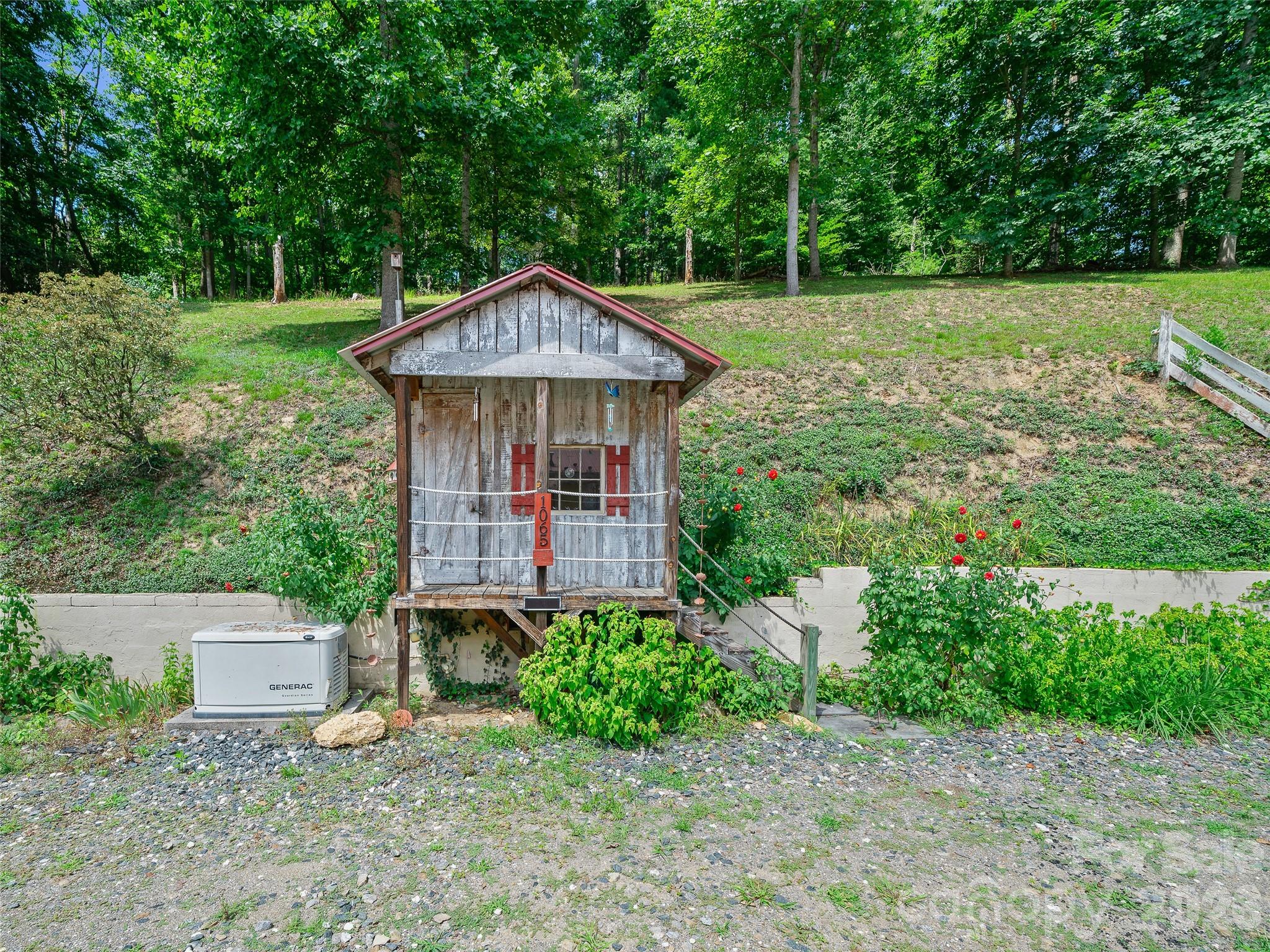 1065 Upper Pig Pen Road — Green Mountain