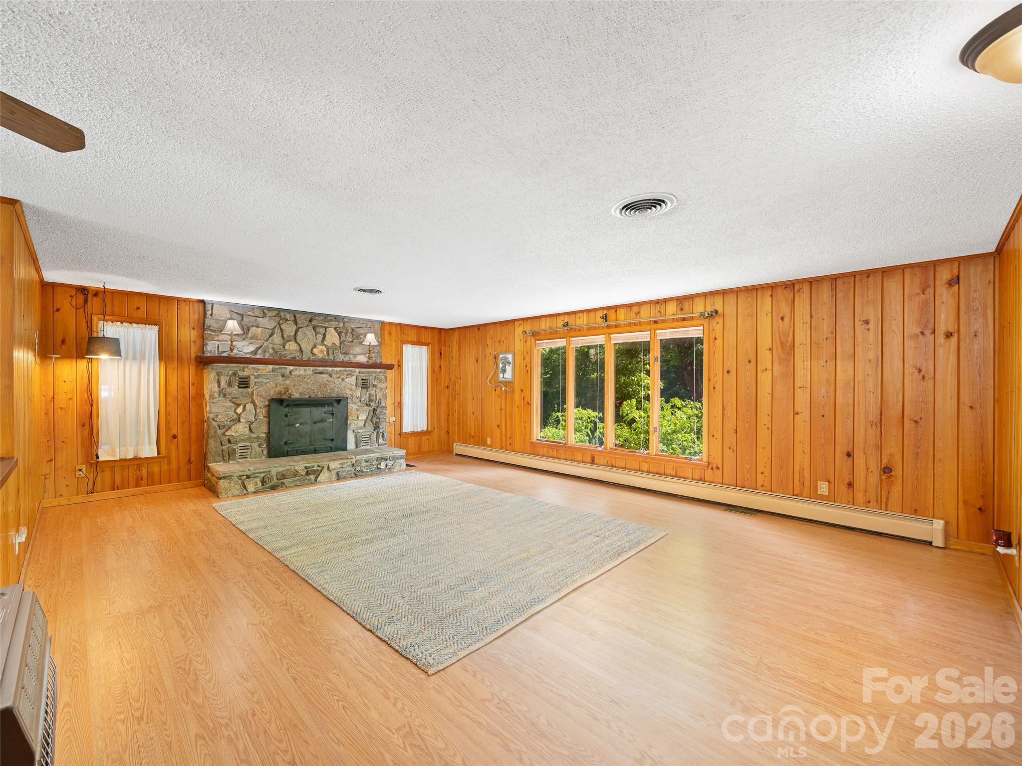 1065 Upper Pig Pen Road — Green Mountain