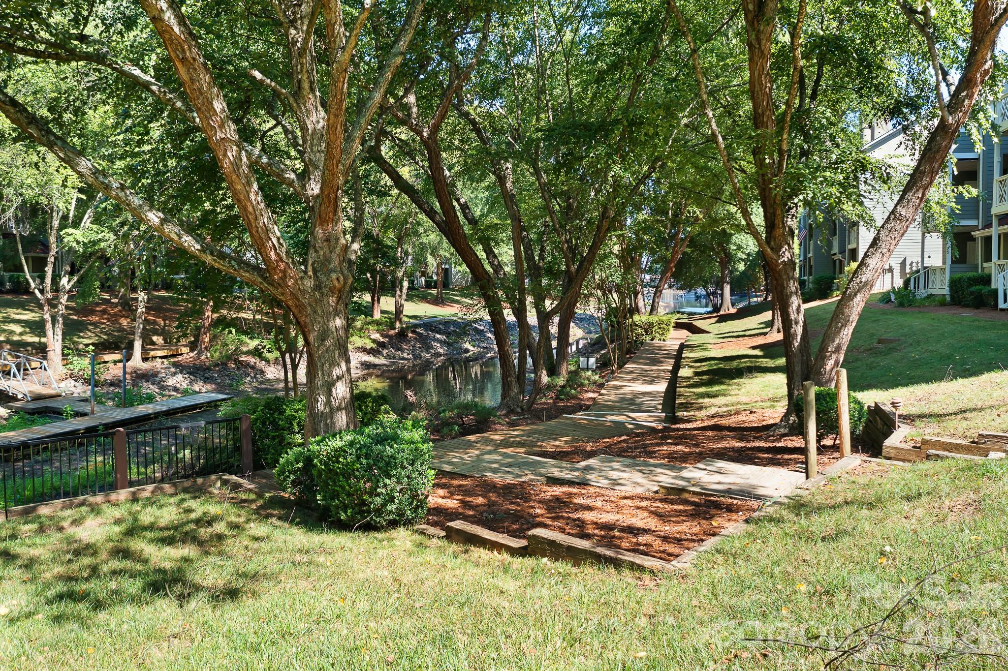 19843 Henderson Road #K — Cornelius