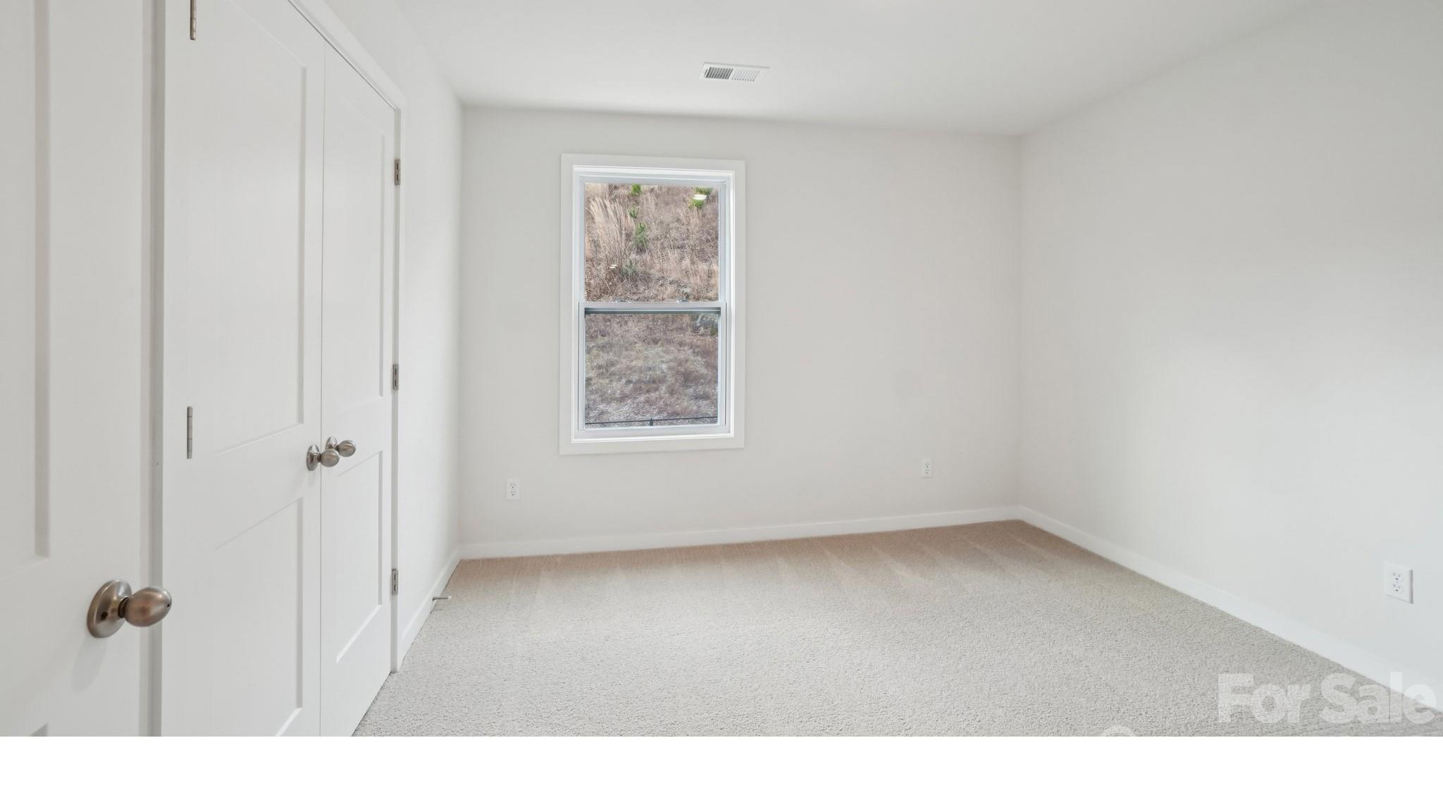 204 Driscoll Way — Weaverville