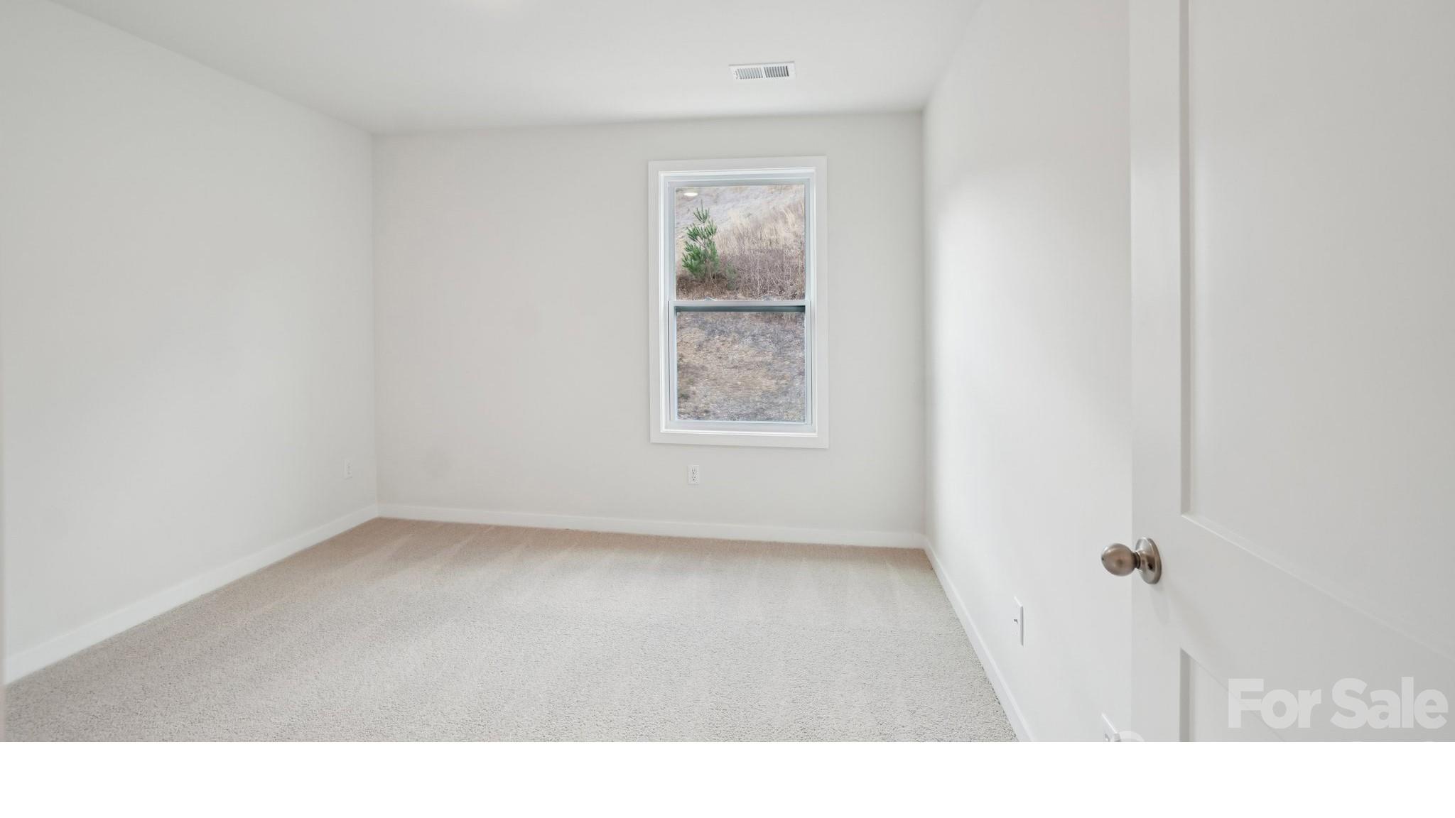 204 Driscoll Way — Weaverville
