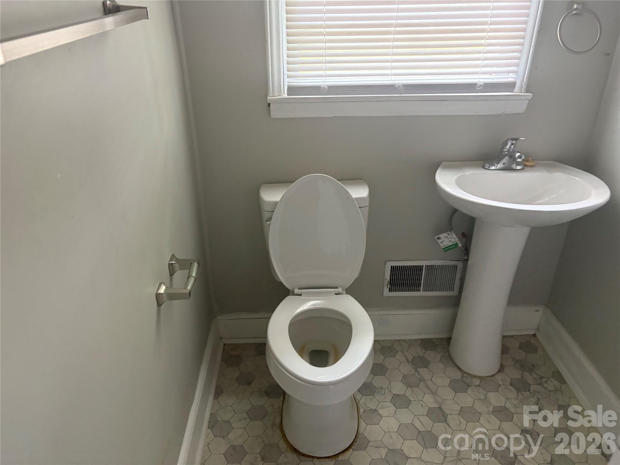 315 Parkview Avenue SW — Concord