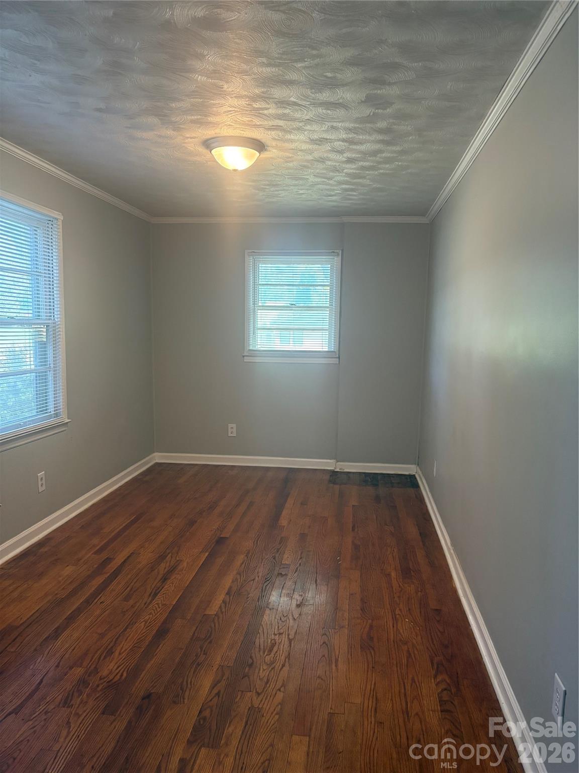 315 Parkview Avenue SW — Concord
