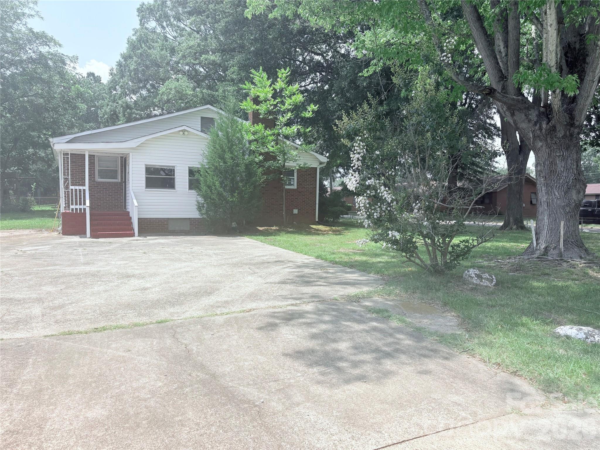 315 Parkview Avenue SW — Concord